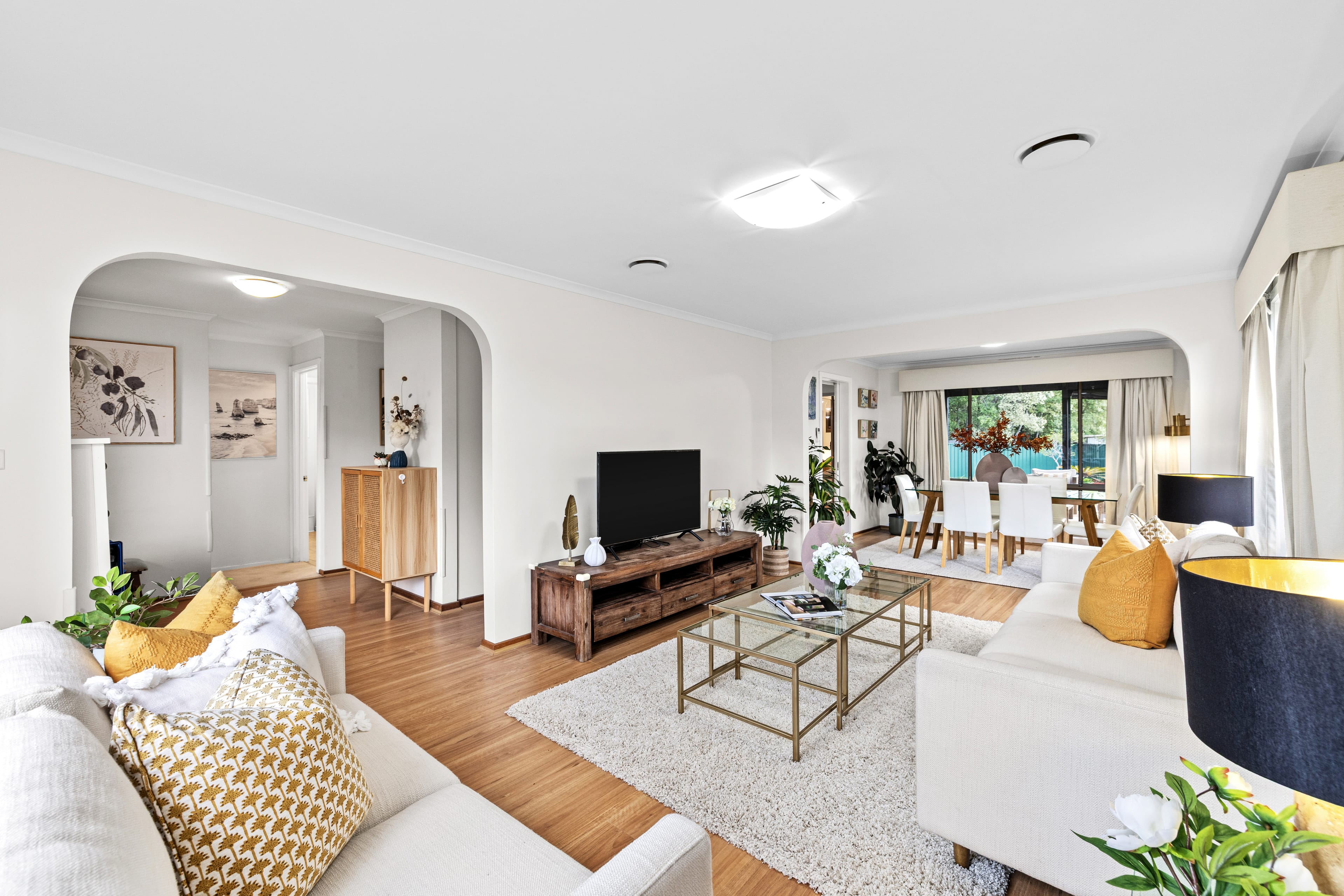 5 Lubbrook Close, Ferntree Gully — listing photograph 5