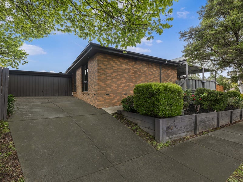 8 Avonwood Close, Wantirna South — listing photograph 17