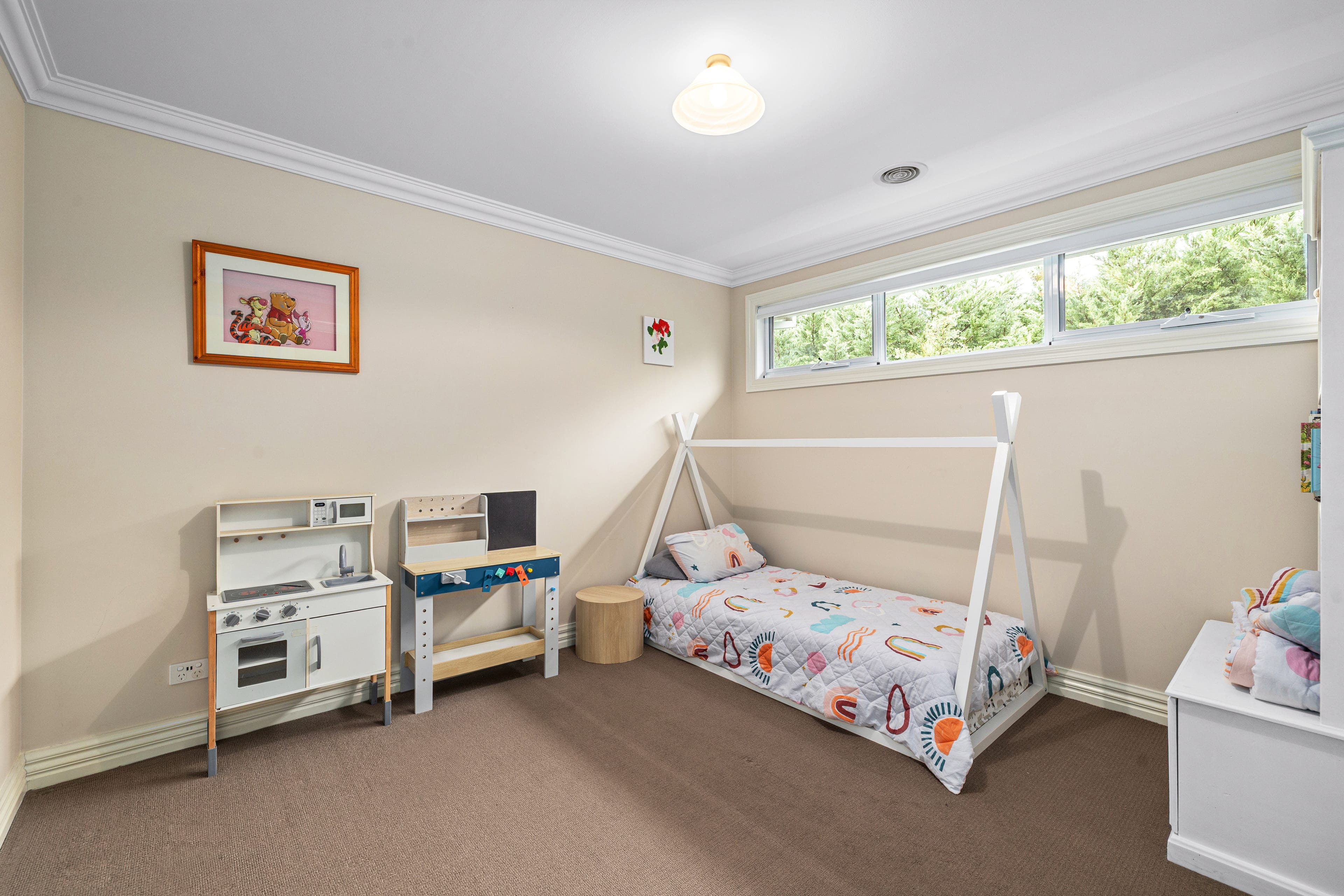 11 Baldwin Avenue, Upper Ferntree Gully — listing photograph 16