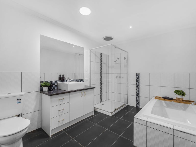 8 Avonwood Close, Wantirna South — listing photograph 14