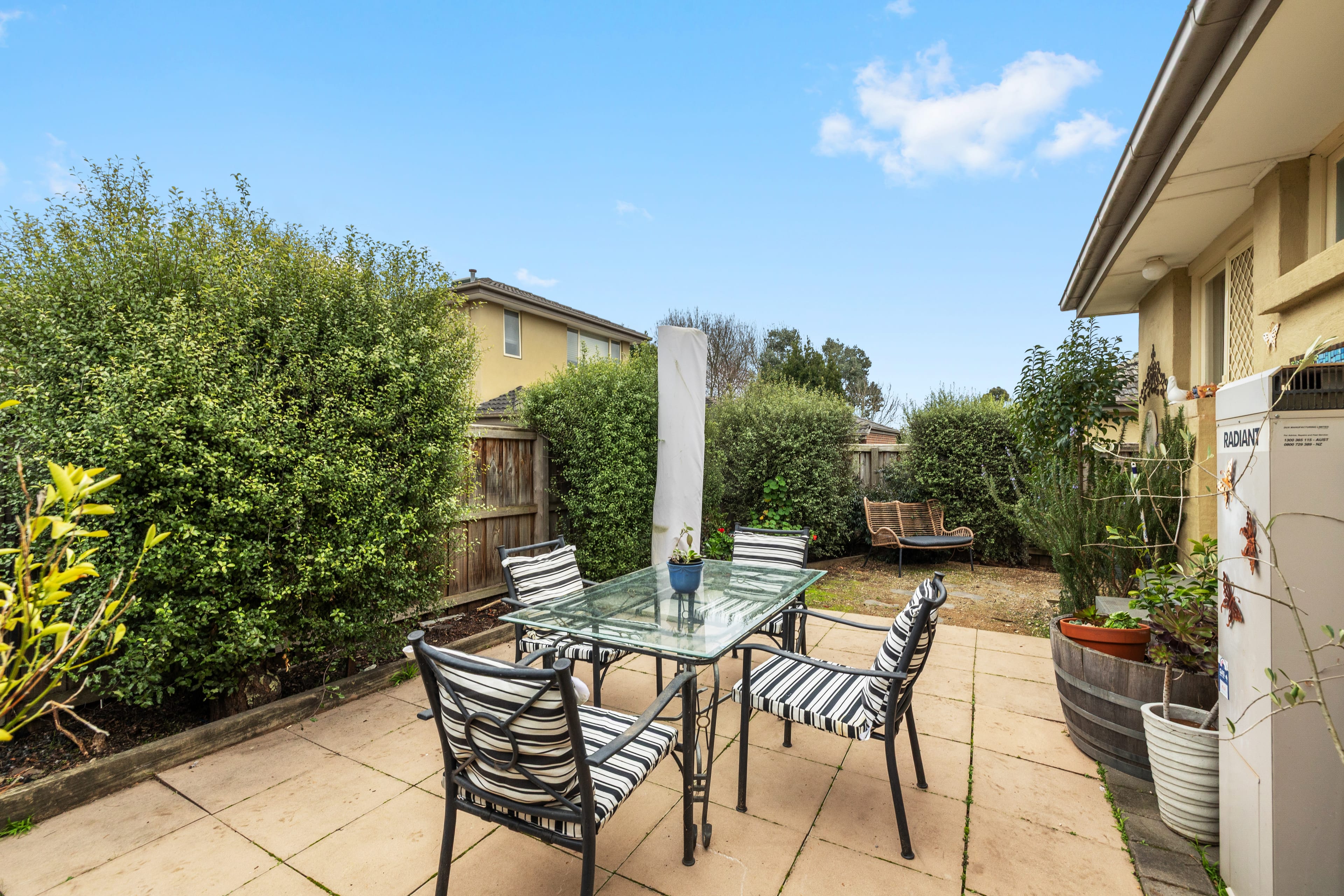 1/8-10 Kumala Road, Bayswater — listing photograph 11