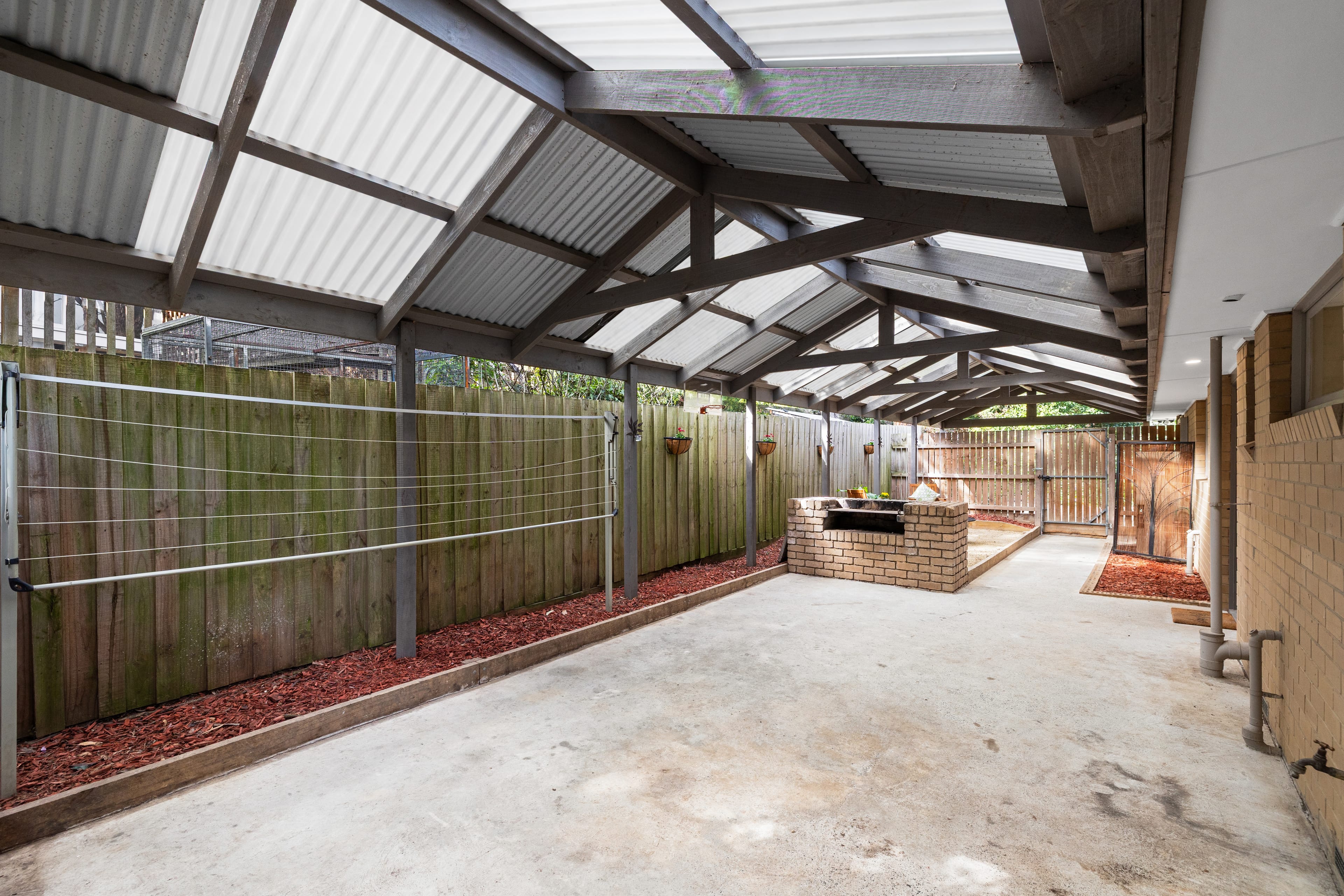 27 Joan Avenue, Ferntree Gully — listing photograph 19