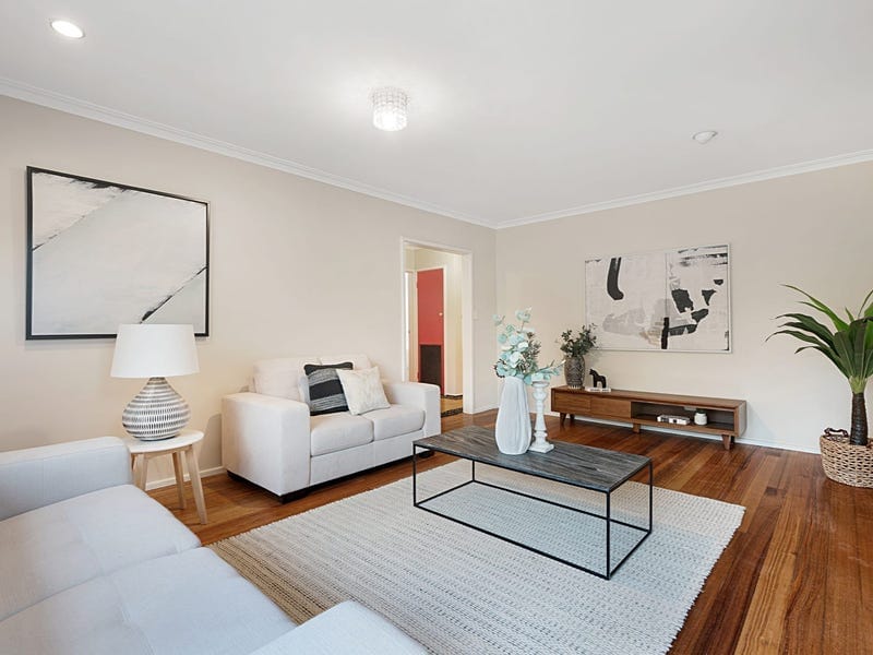 5 Manuka Drive, Ferntree Gully — listing photograph 4