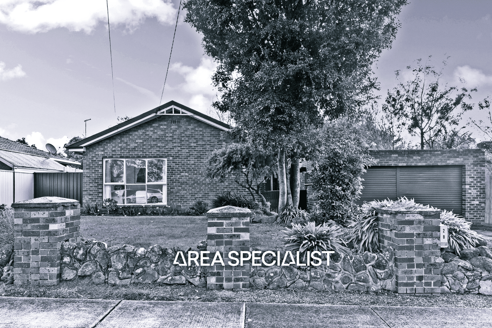 28 Renwick Road, Ferntree Gully — listing photograph 1