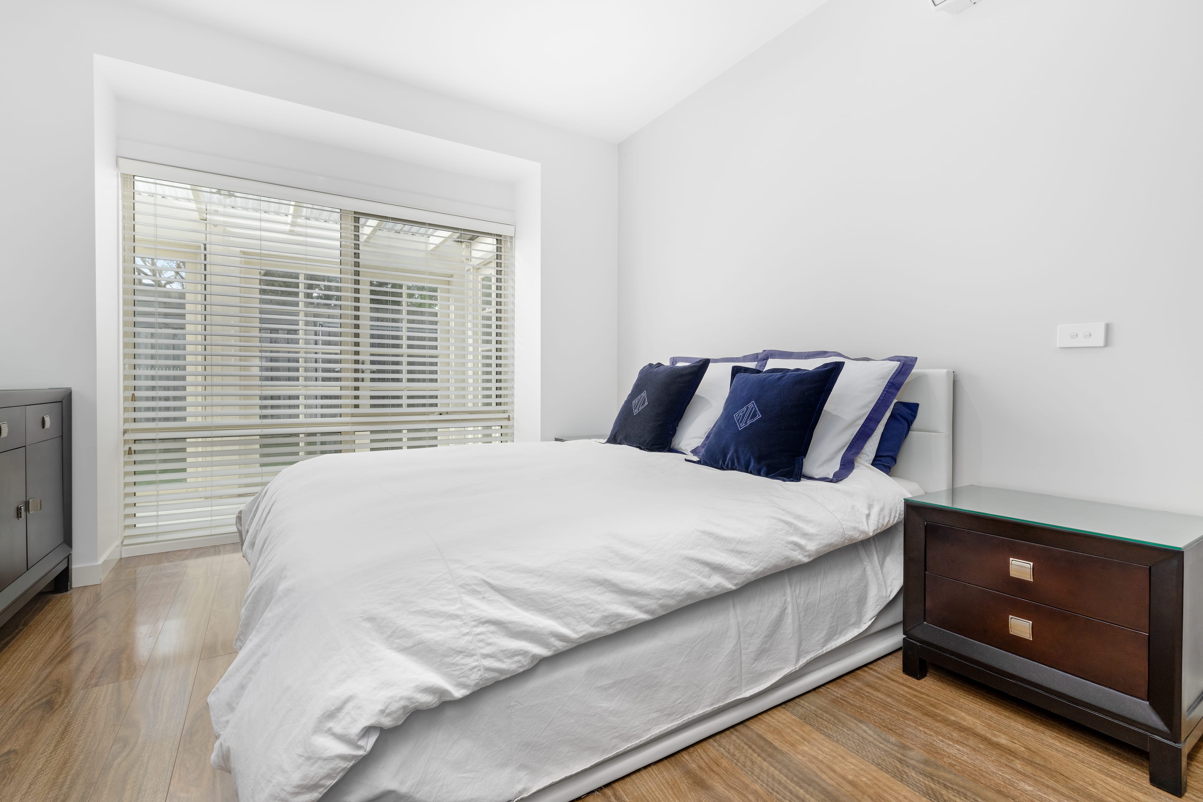 2/2 Reeve Place, Rowville — listing photograph 9