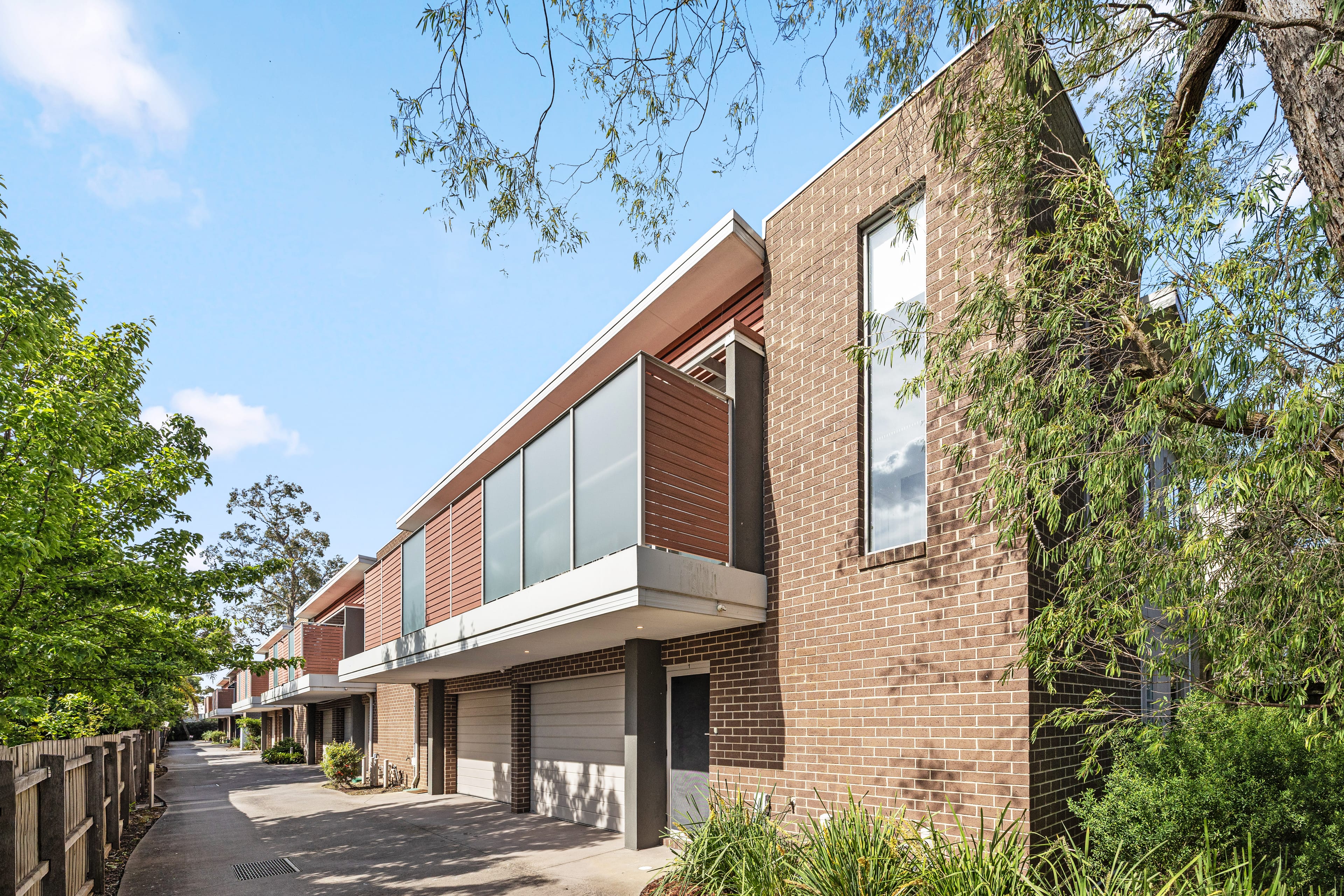 1/37 Chandler Road, Boronia — listing photograph 2
