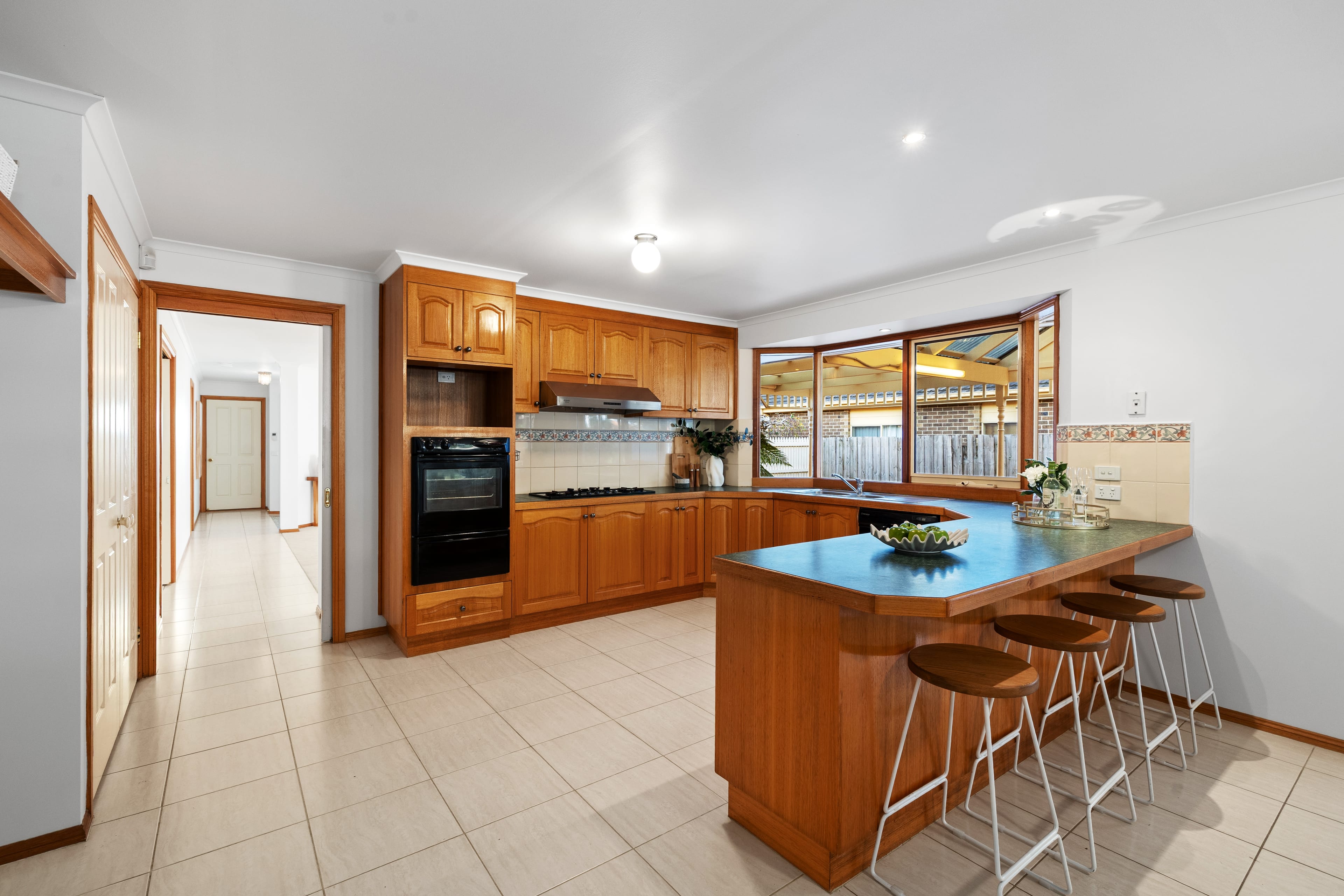 5 Jacobus Walk, Ferntree Gully — listing photograph 10