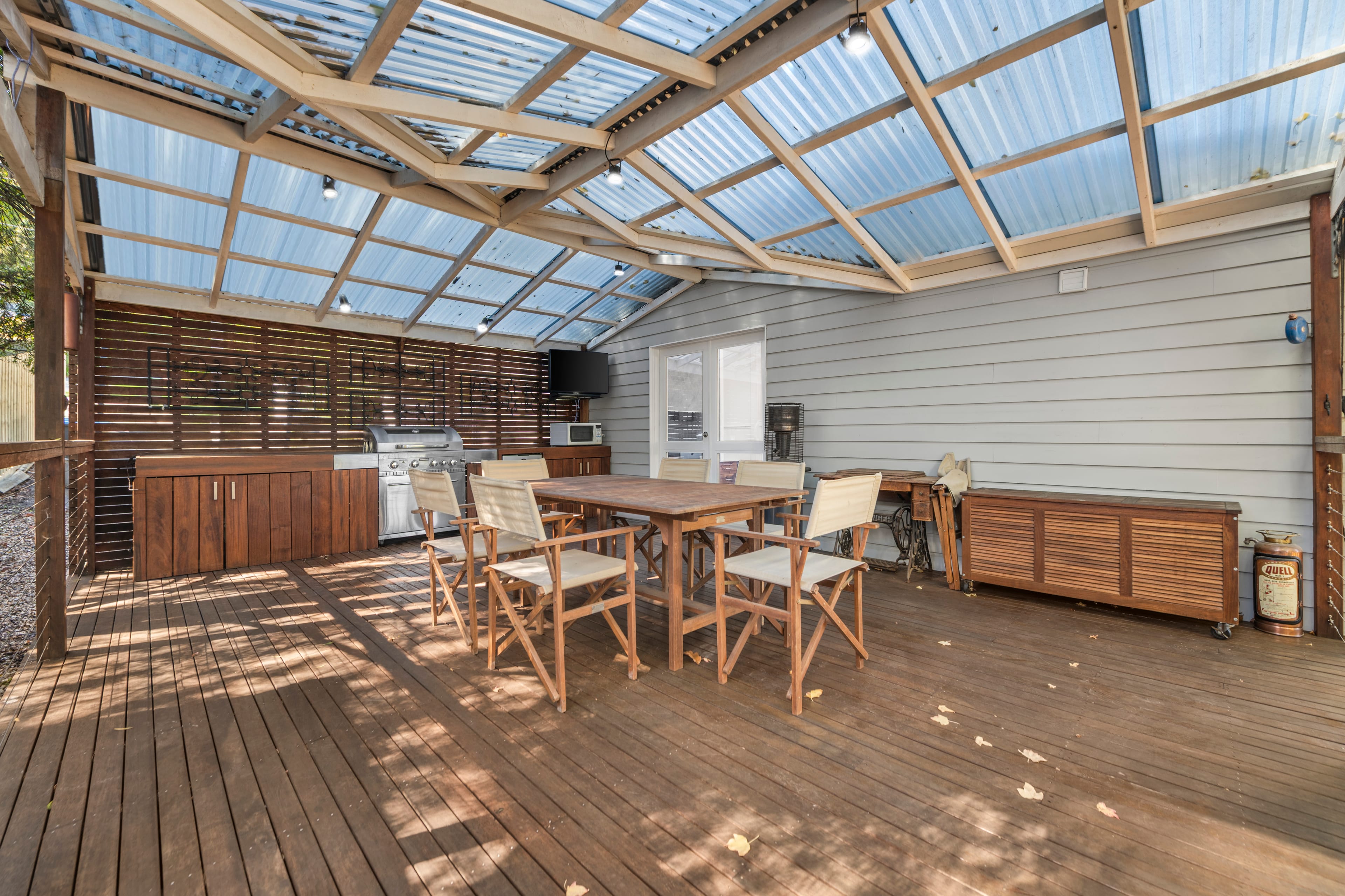 43 Joan Avenue, Ferntree Gully — listing photograph 14