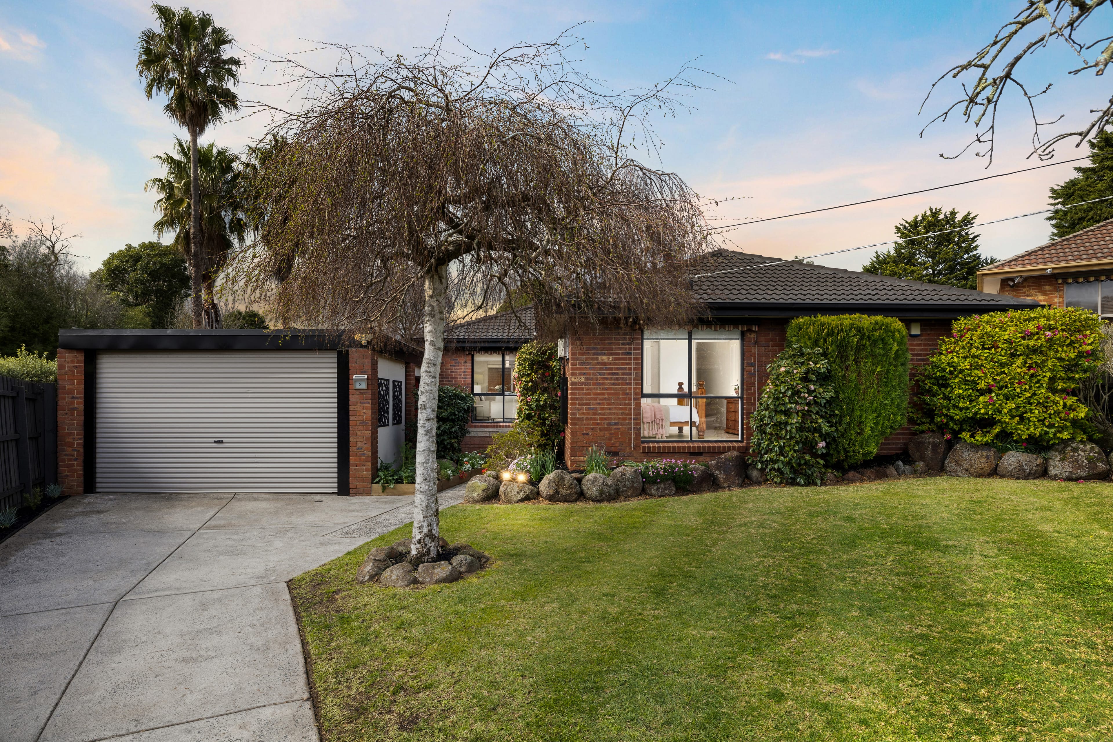 2 Rob Court, Boronia — listing photograph 2