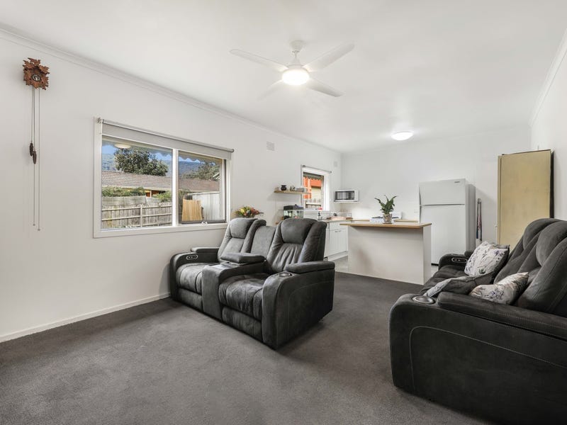 1 Halley Road, Ferntree Gully — listing photograph 15