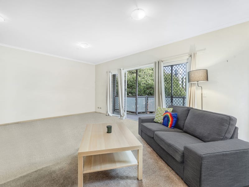45/13-15 Hewish Road, Croydon — listing photograph 3