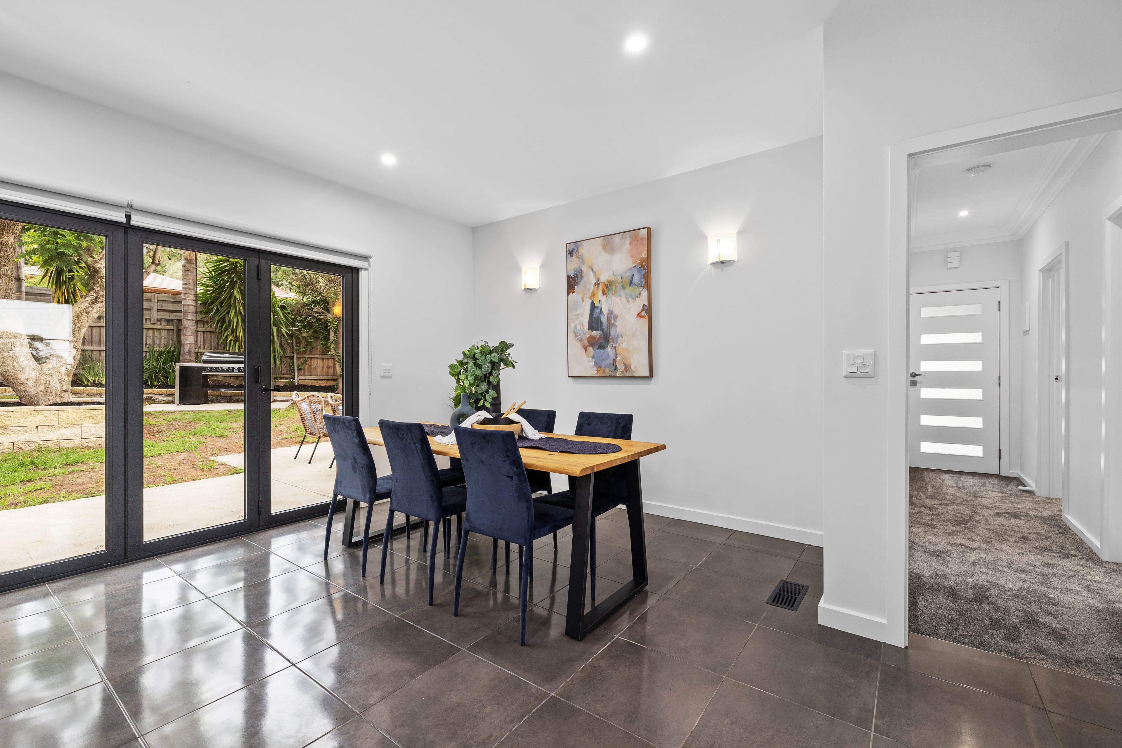 15 Alma Avenue, Ferntree Gully — listing photograph 9
