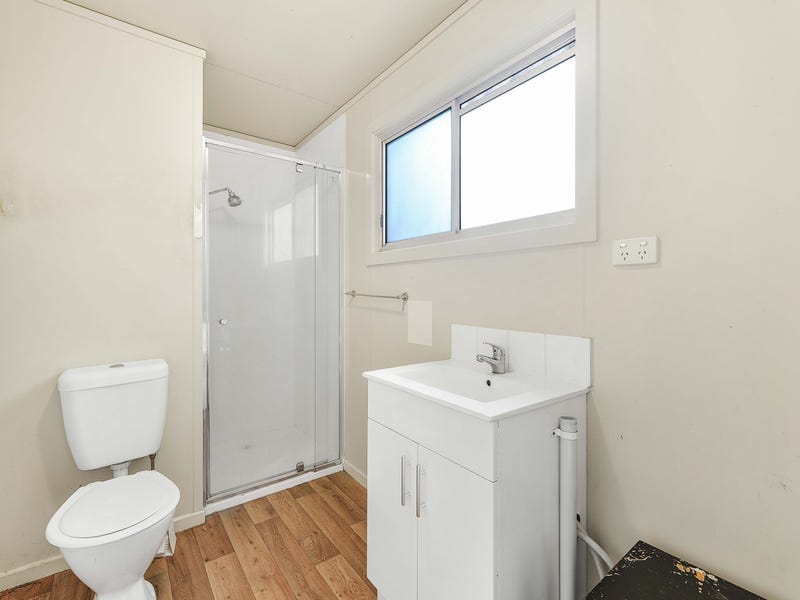 2 Ferndale Road, Upper Ferntree Gully — listing photograph 12