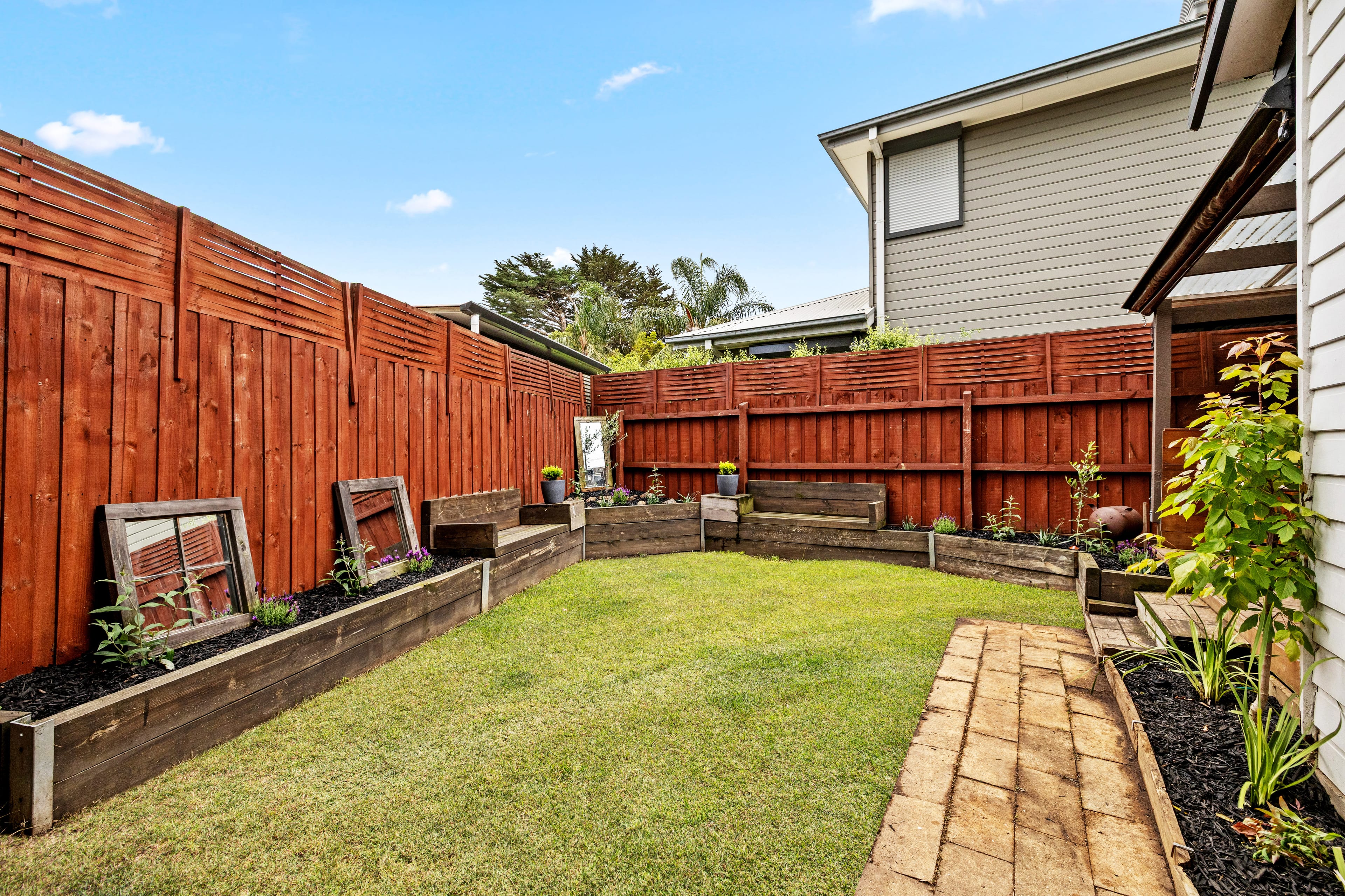 23 Glenfern Road, Ferntree Gully — listing photograph 18
