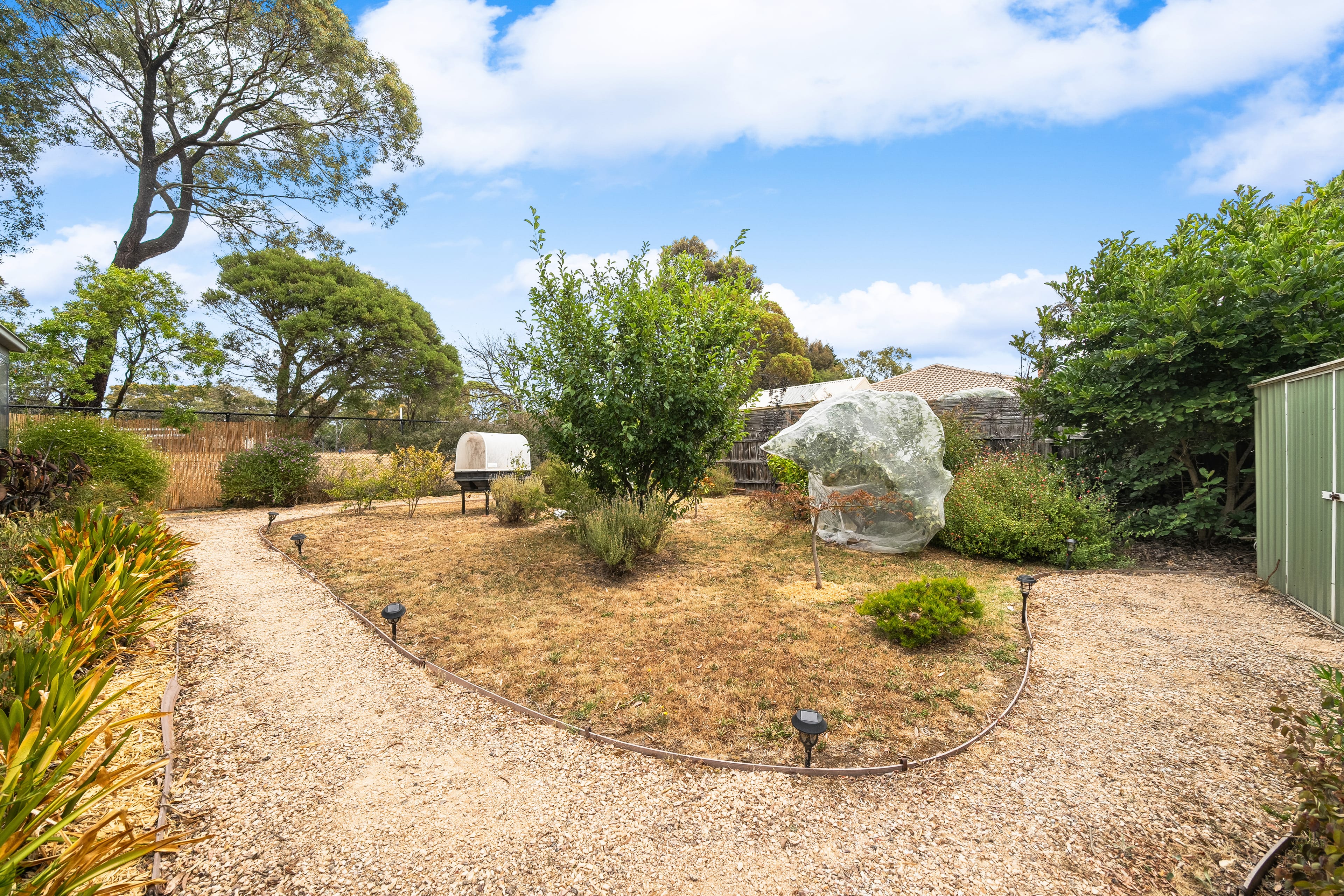 8 Cassinia Close, Knoxfield — listing photograph 28