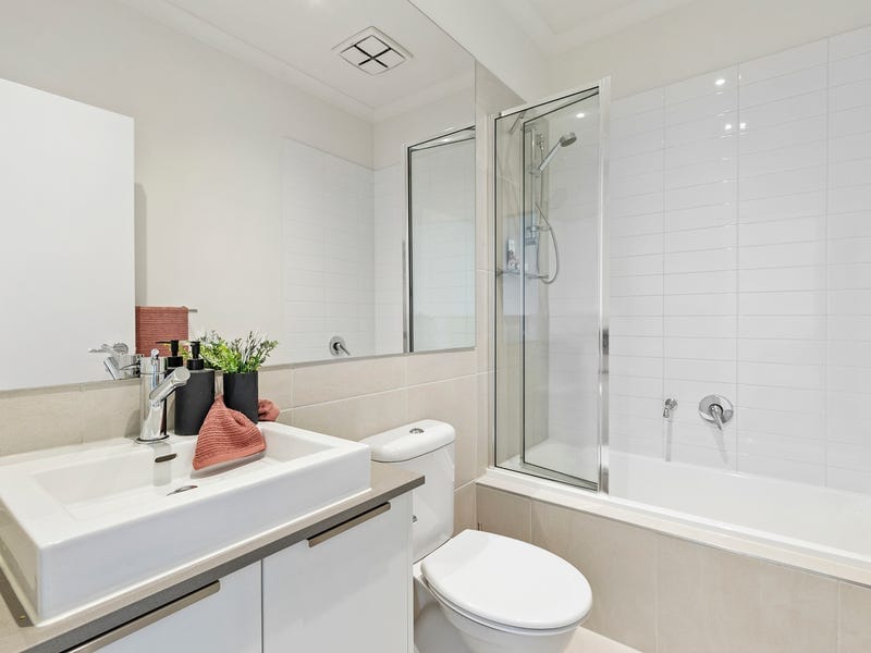 2/8 Hillview Avenue, Rowville — listing photograph 9