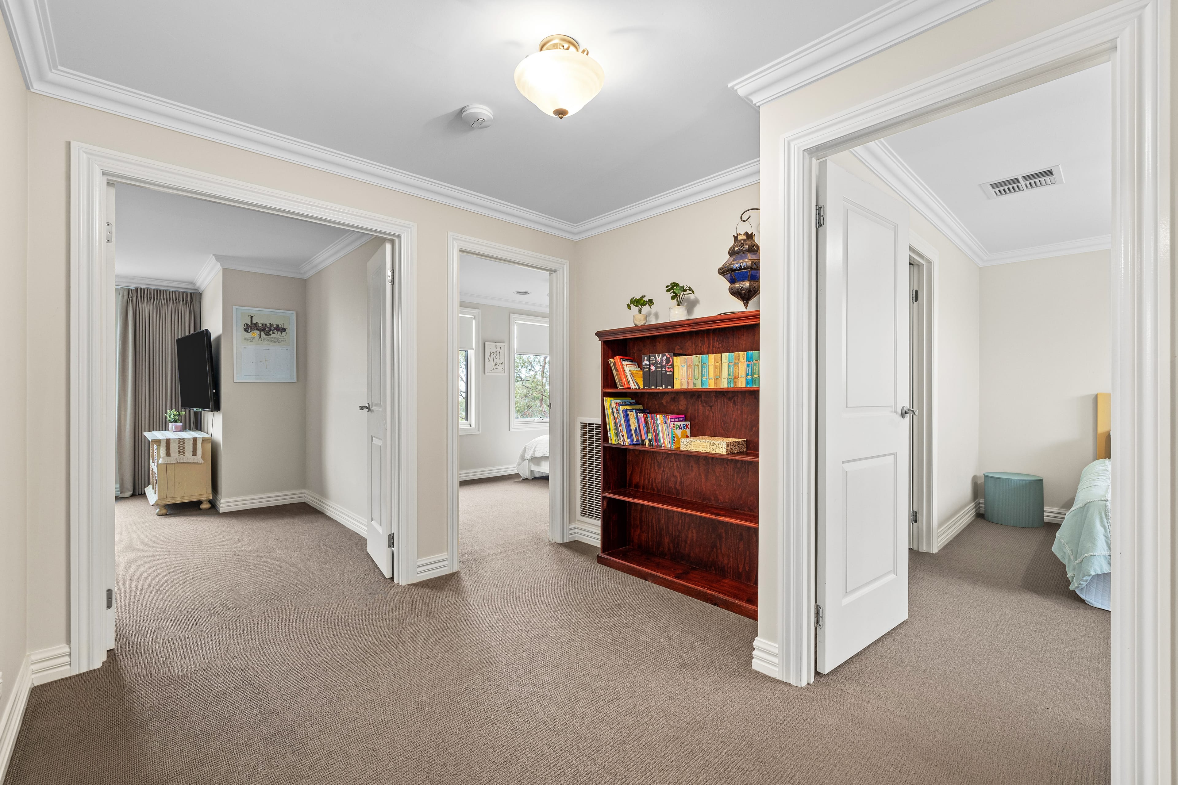 11 Baldwin Avenue, Upper Ferntree Gully — listing photograph 12