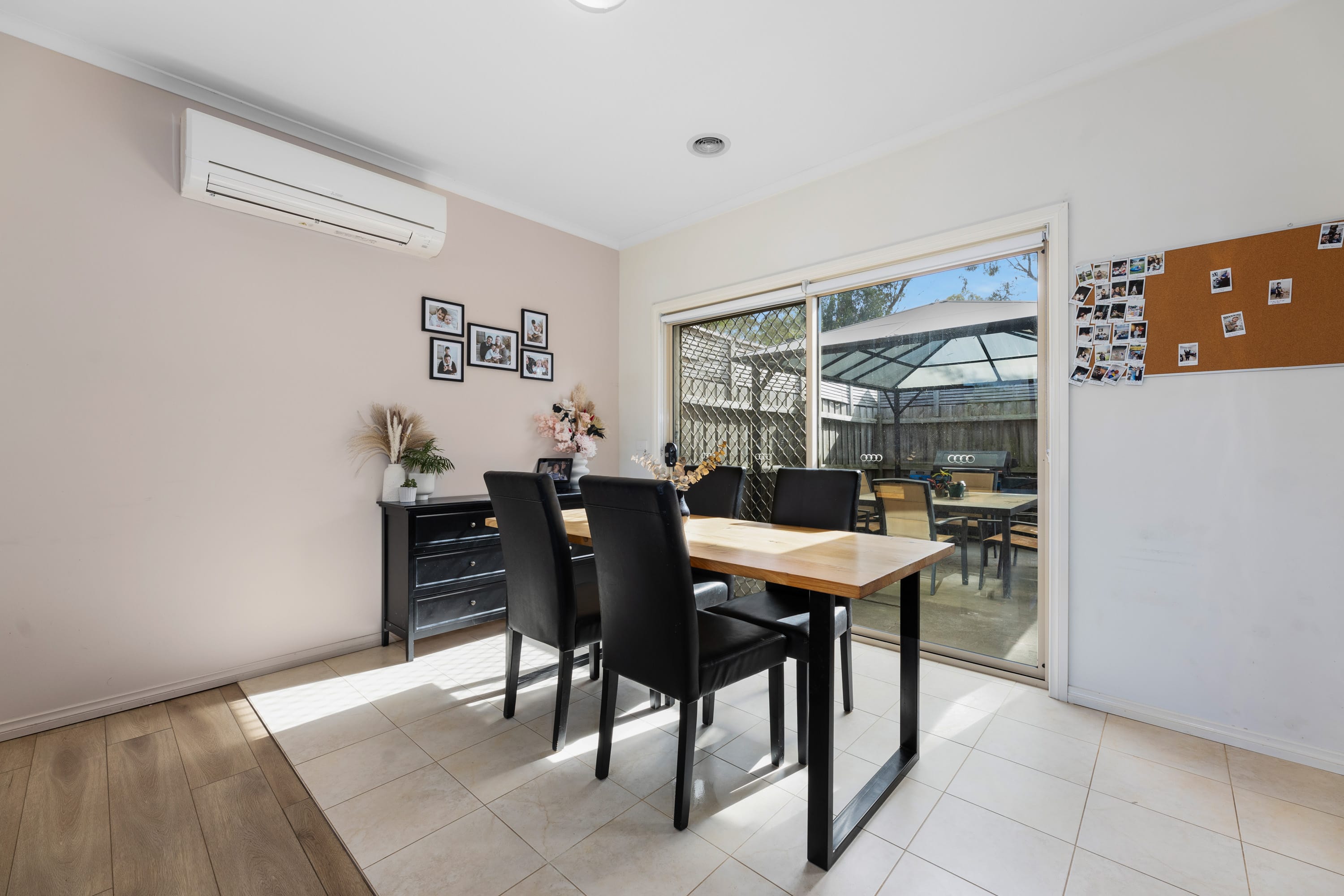 1/11 Glenfern Road, Ferntree Gully — listing photograph 3