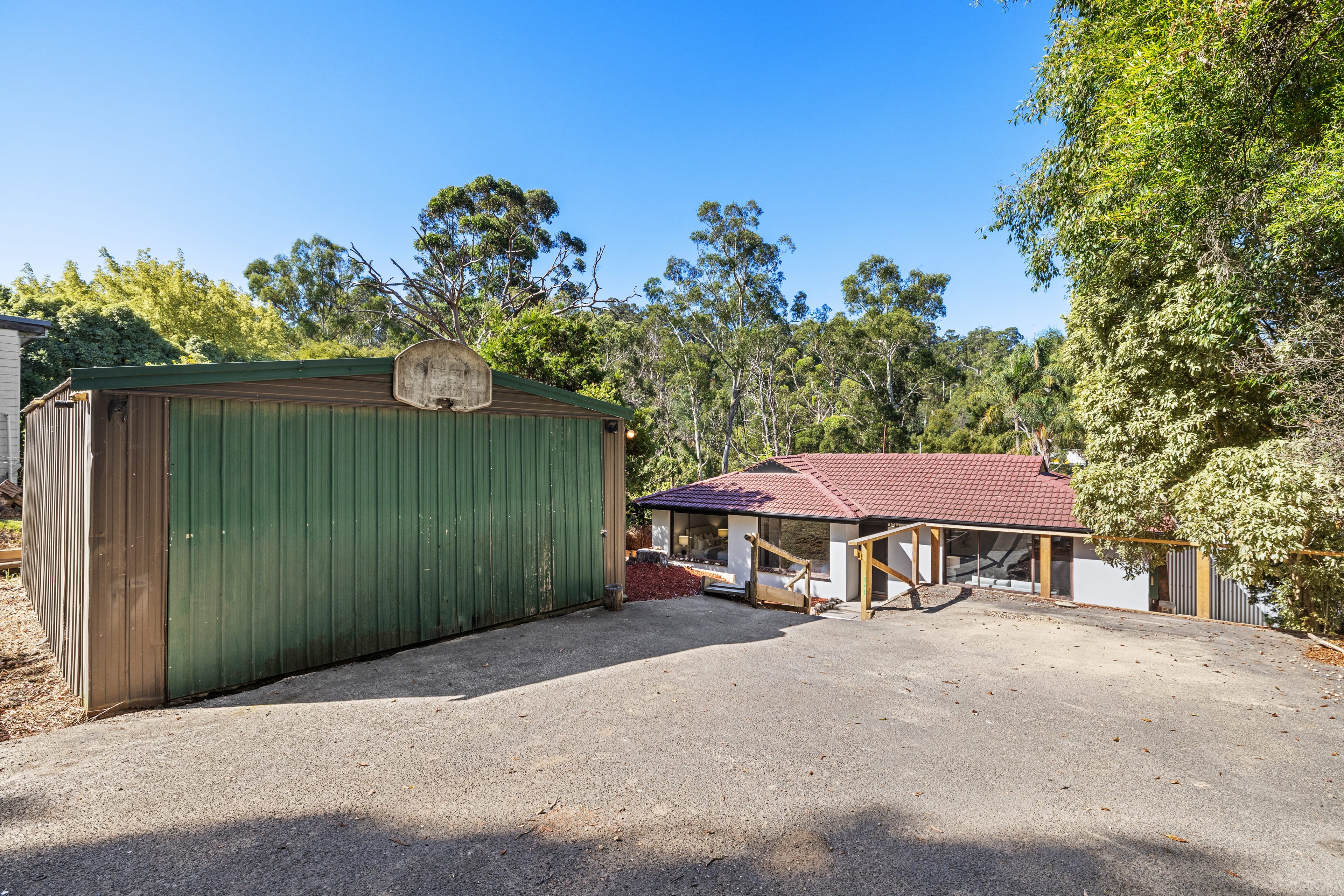 256 Mt Morton Road, Belgrave — listing photograph 24