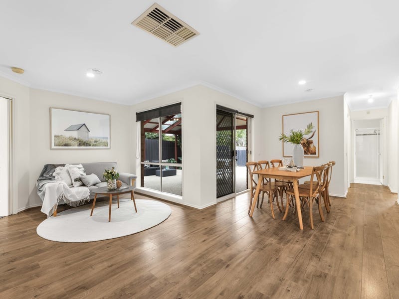 2 Mountain Ash Court, Upper Ferntree Gully — listing photograph 4