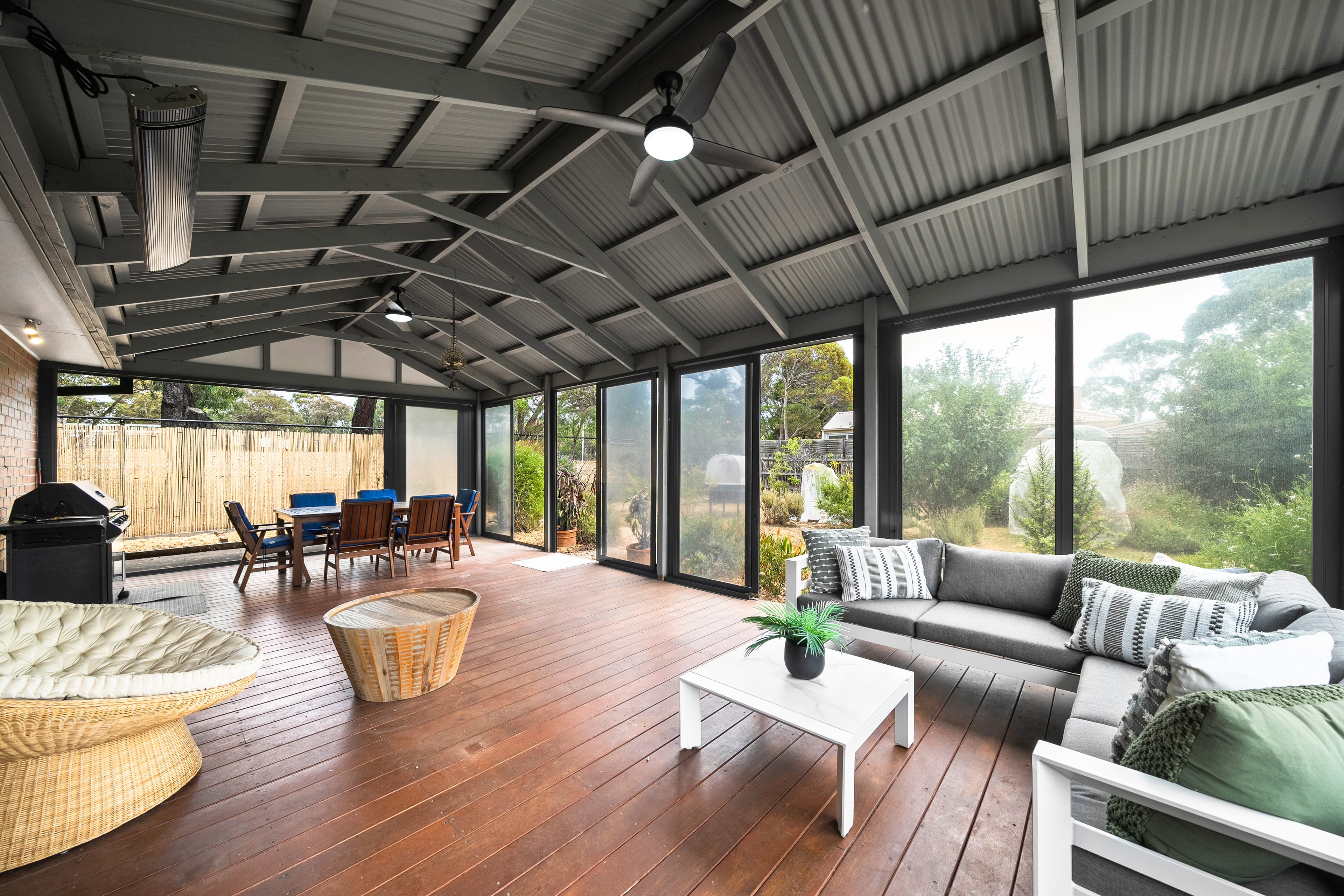8 Cassinia Close, Knoxfield — listing photograph 25