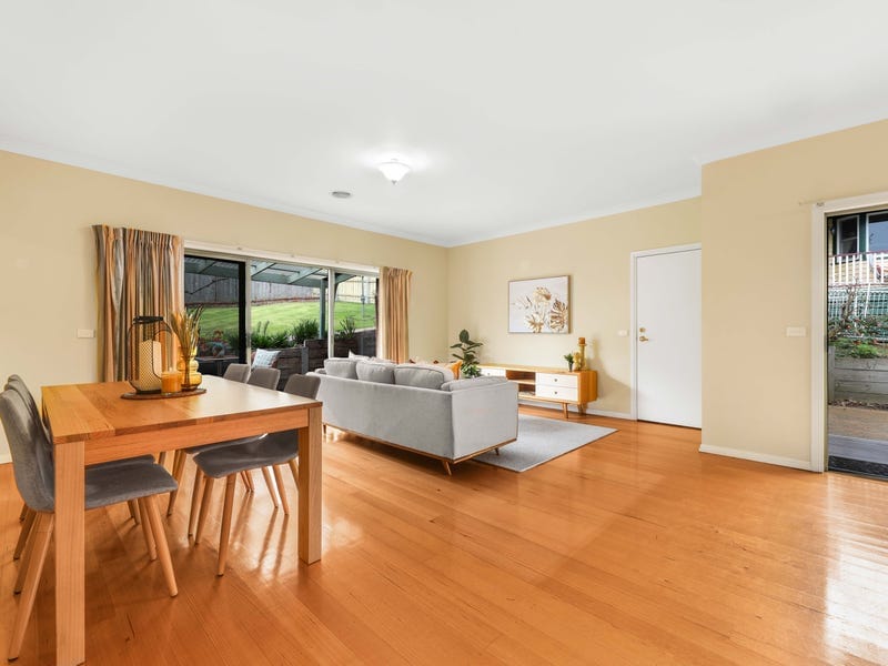 13 Old Belgrave Road, Upper Ferntree Gully — listing photograph 5