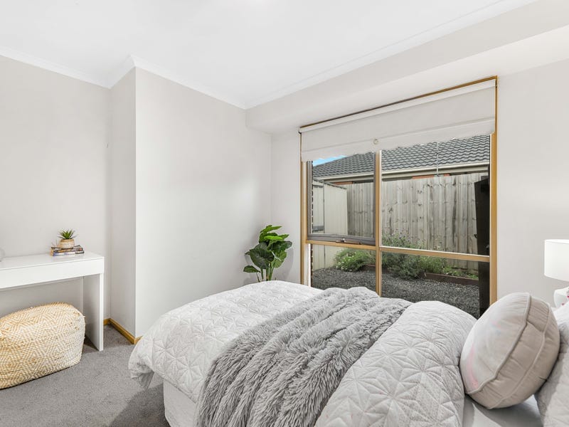 1/17 Gilligans Court, Rowville — listing photograph 6