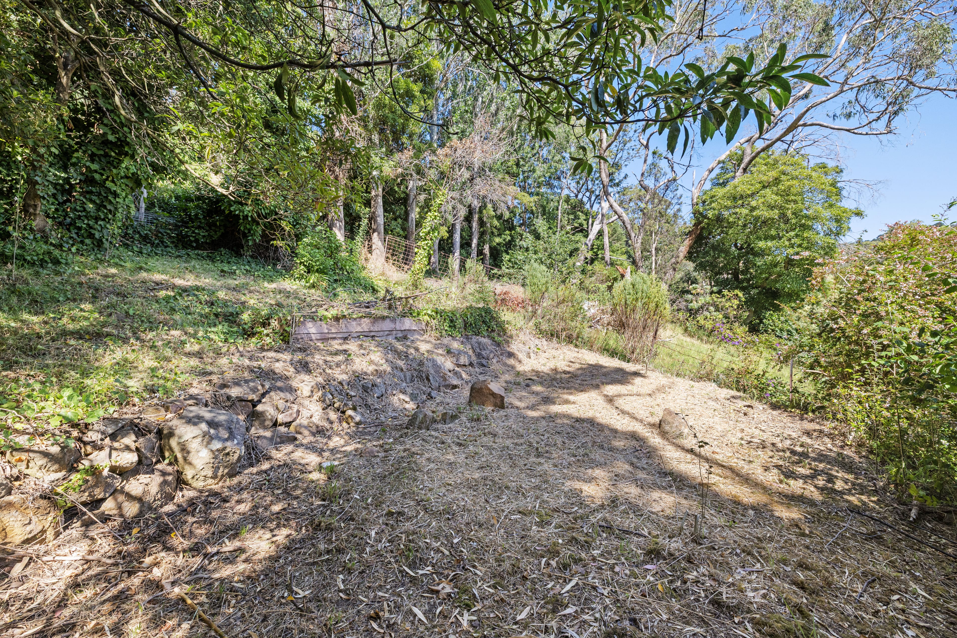 39 Old Belgrave Road, Upper Ferntree Gully — listing photograph 15