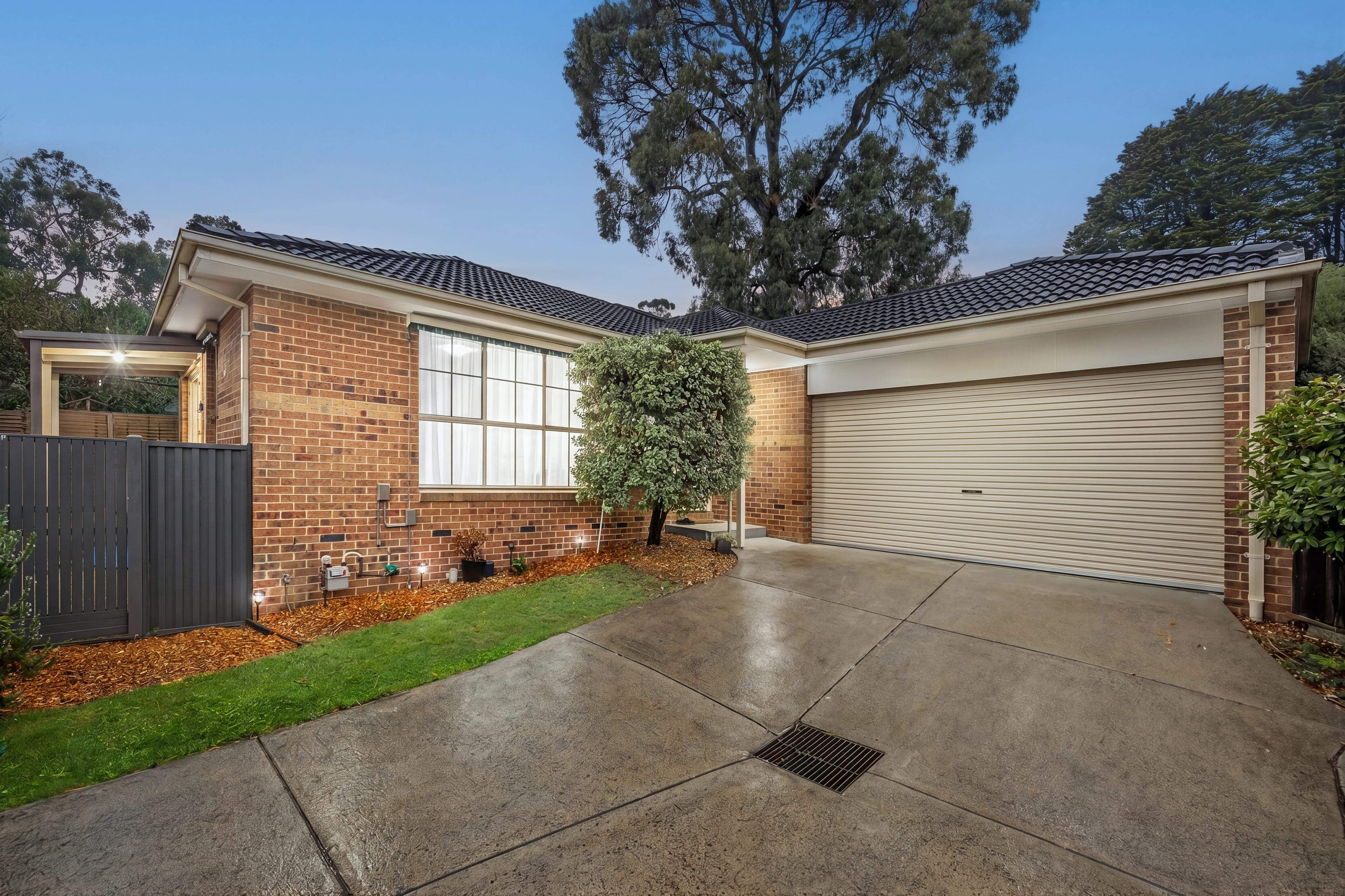 3/2A Verbena Avenue, The Basin — listing photograph 2