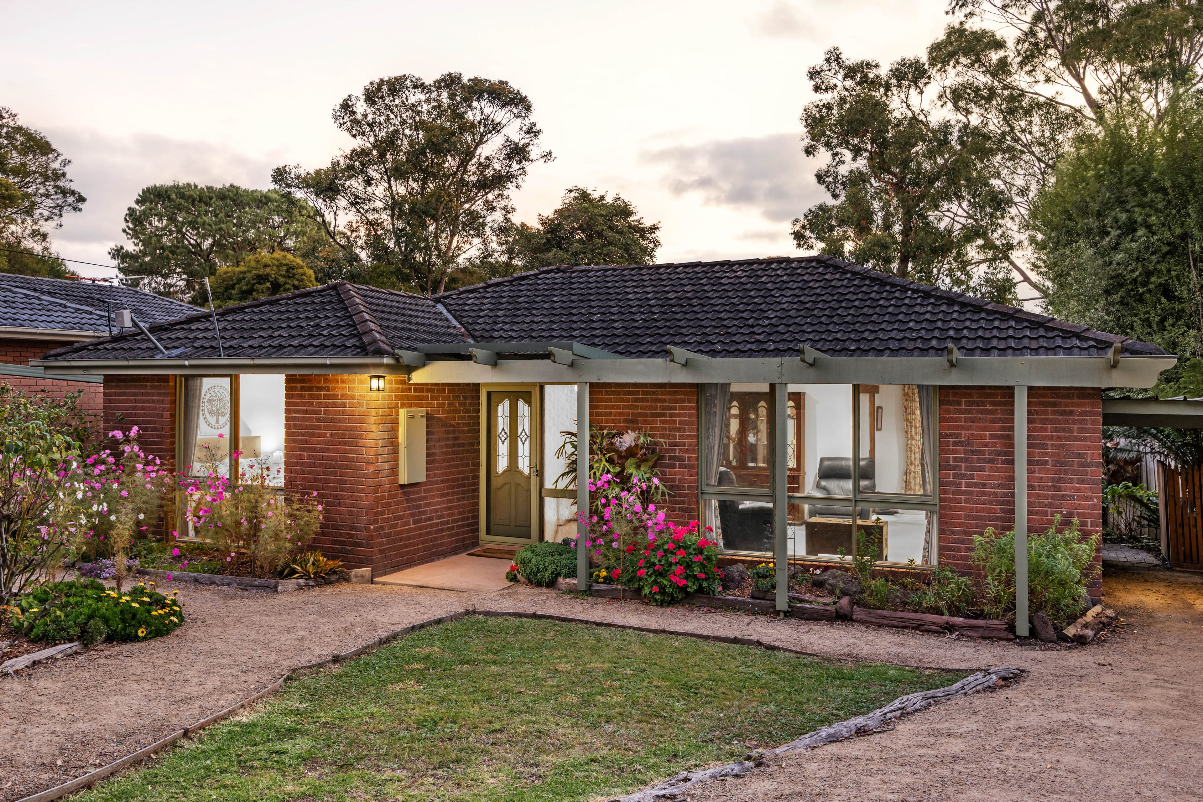 13 Catesby Court, Boronia — listing photograph 24