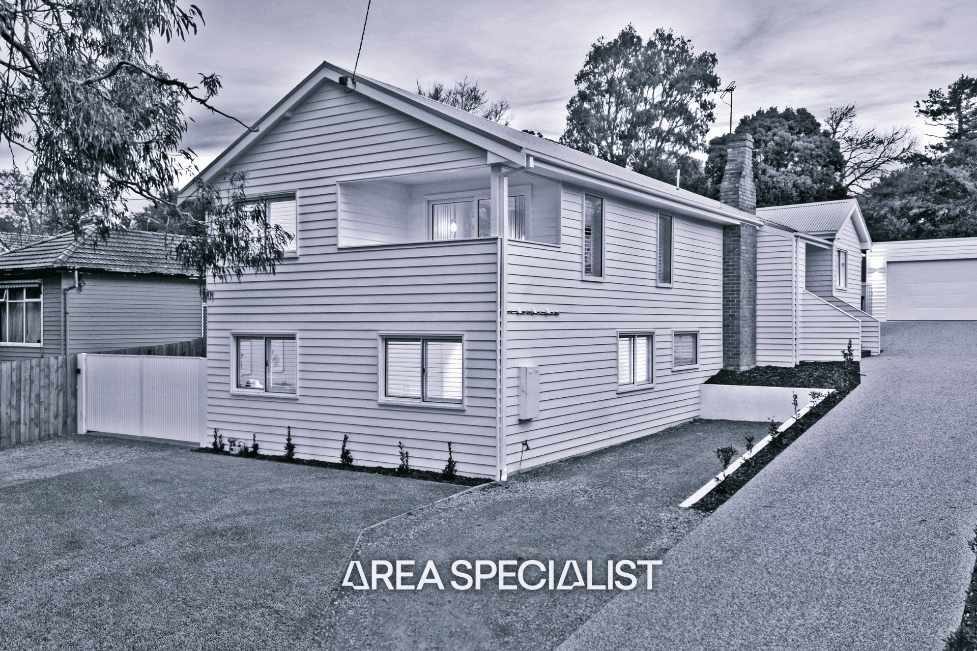49 Blackwood Park Road, Ferntree Gully — listing photograph 1