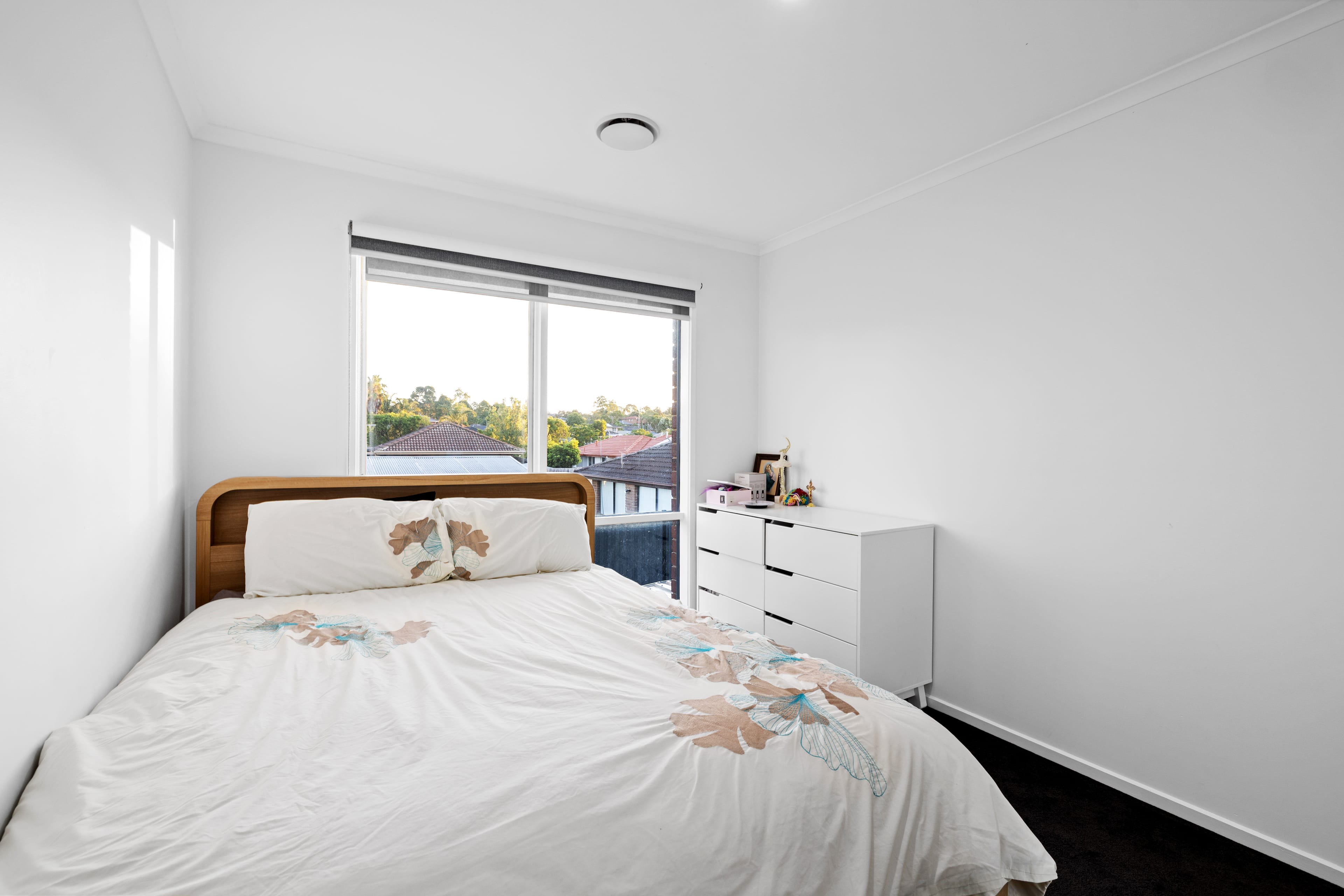 42 Grove End Road, Endeavour Hills — listing photograph 11
