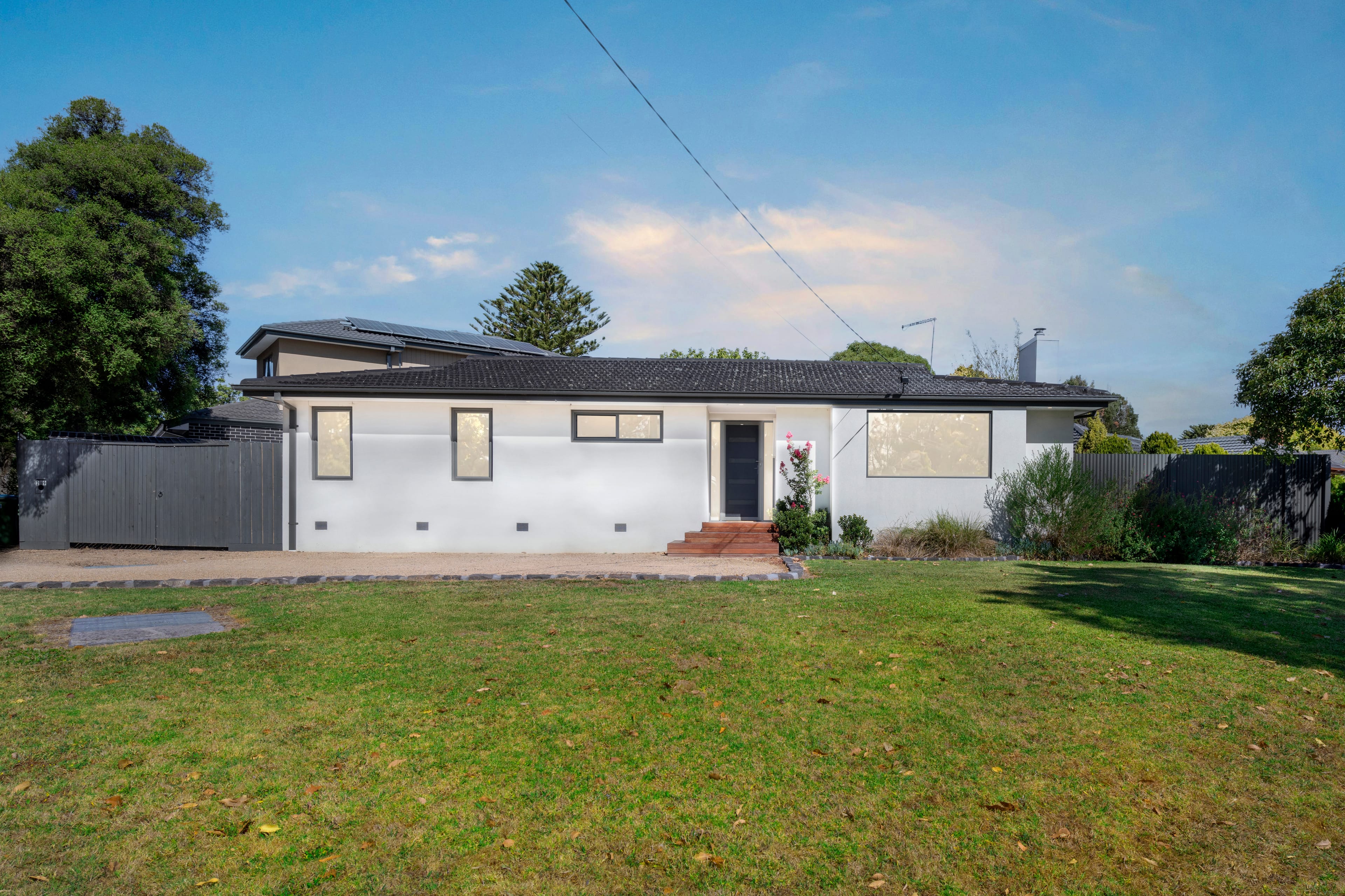 29 Olympus Drive, Croydon South — listing photograph 14