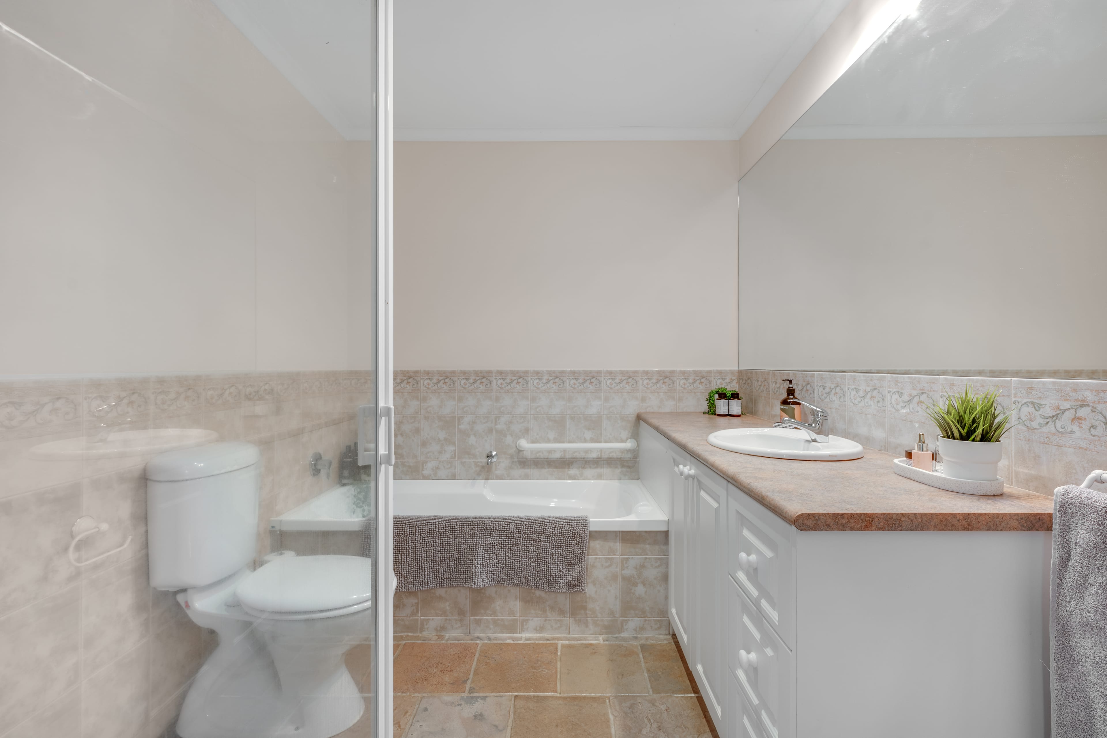 2/47 Harley Street, Knoxfield — listing photograph 7