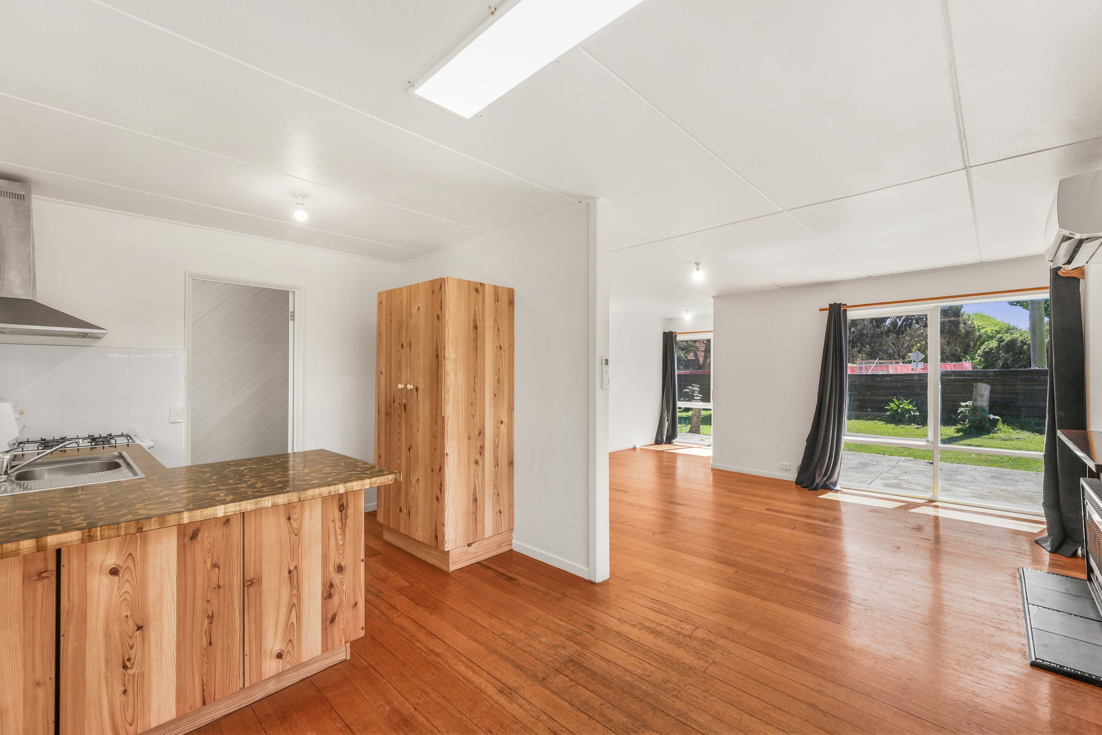 2 Loretto Avenue, Ferntree Gully — listing photograph 7