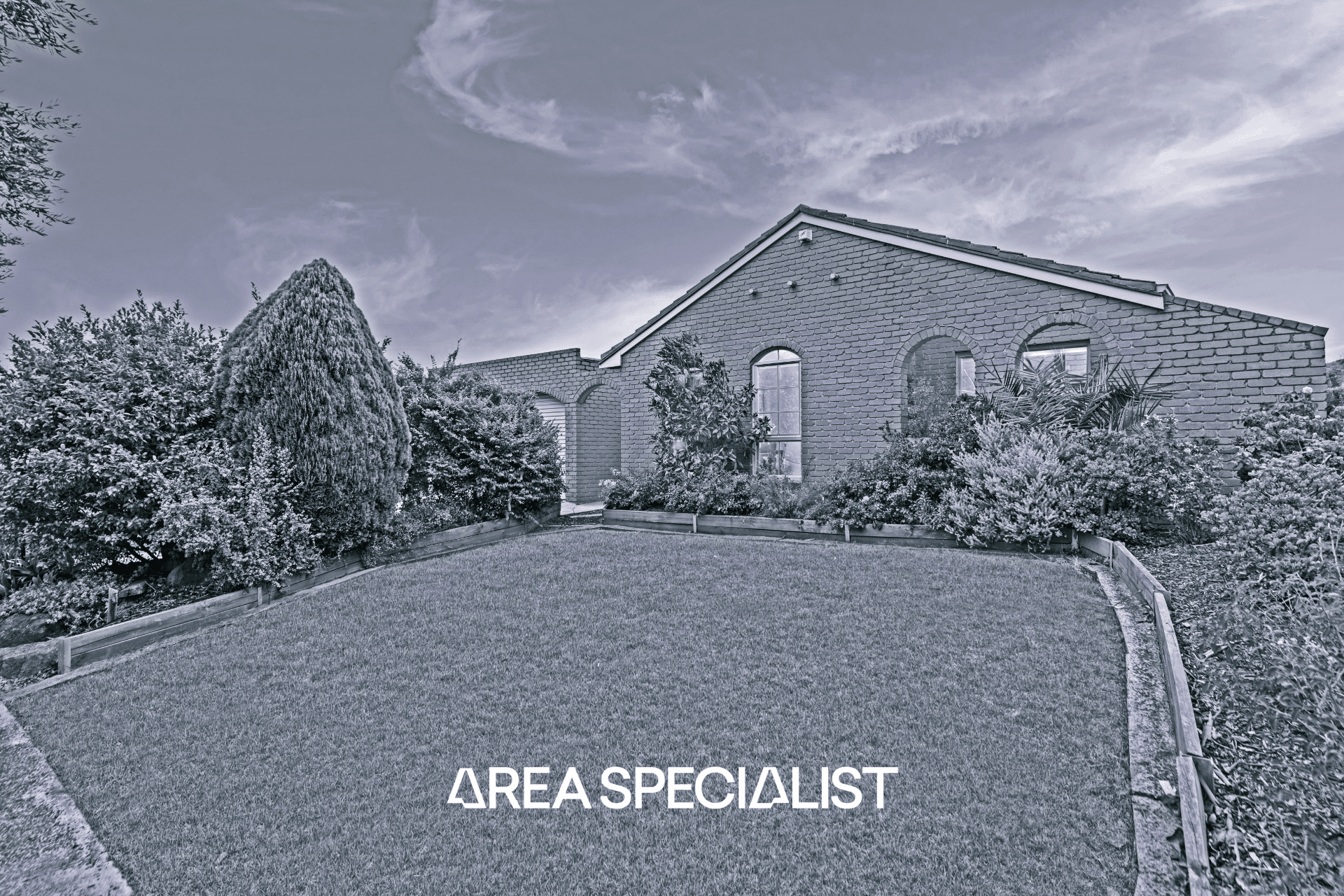 107 Berrabri Drive, Scoresby — listing photograph 1