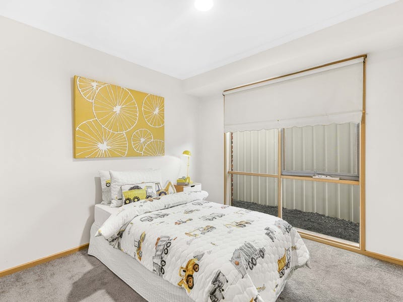 1/17 Gilligans Court, Rowville — listing photograph 7
