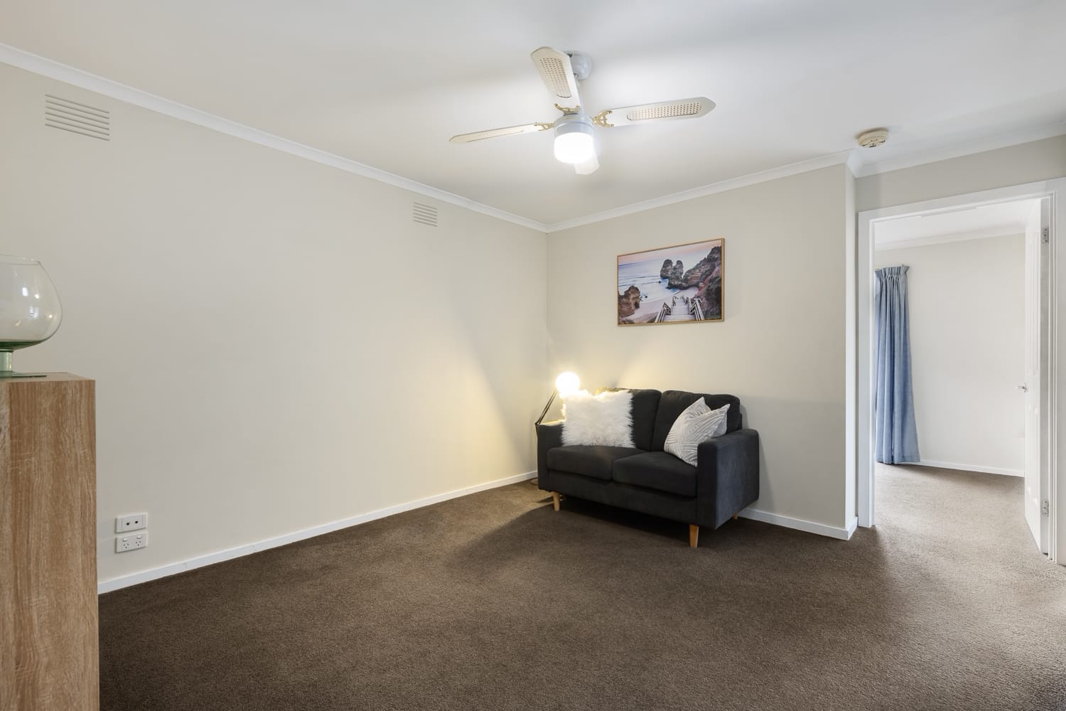 3 Solway Close, Ferntree Gully — listing photograph 4