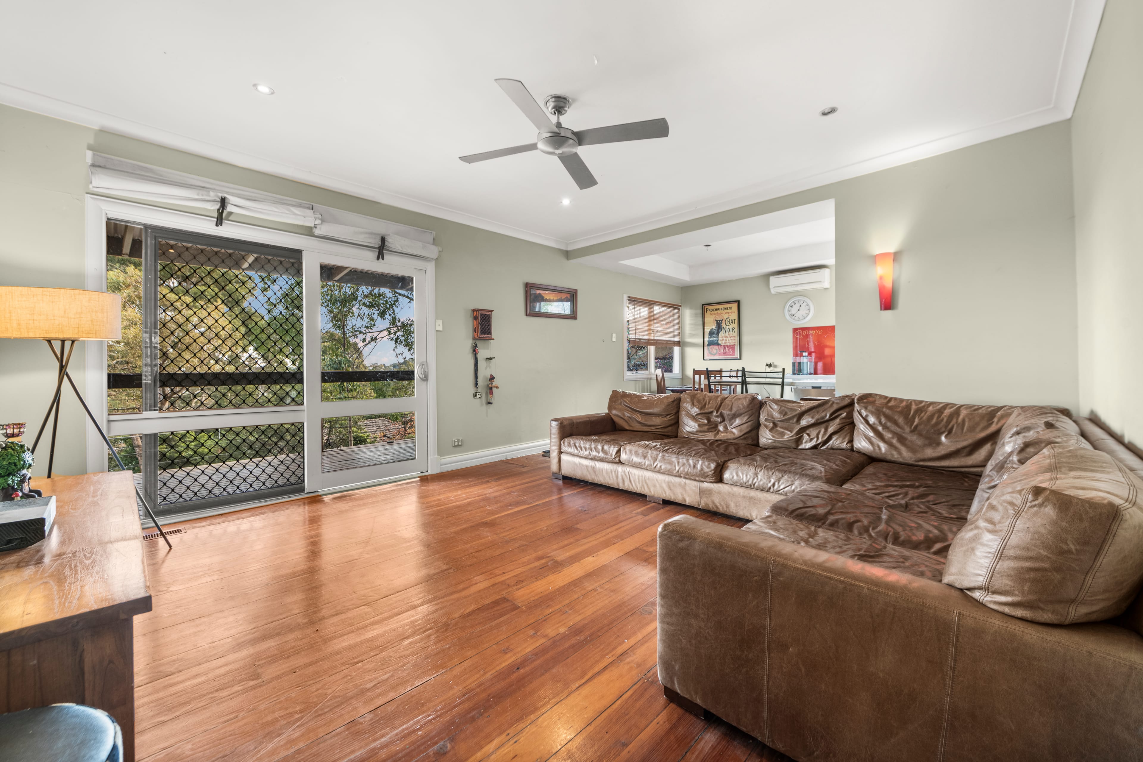 12 Newton Street, Ferntree Gully — listing photograph 3