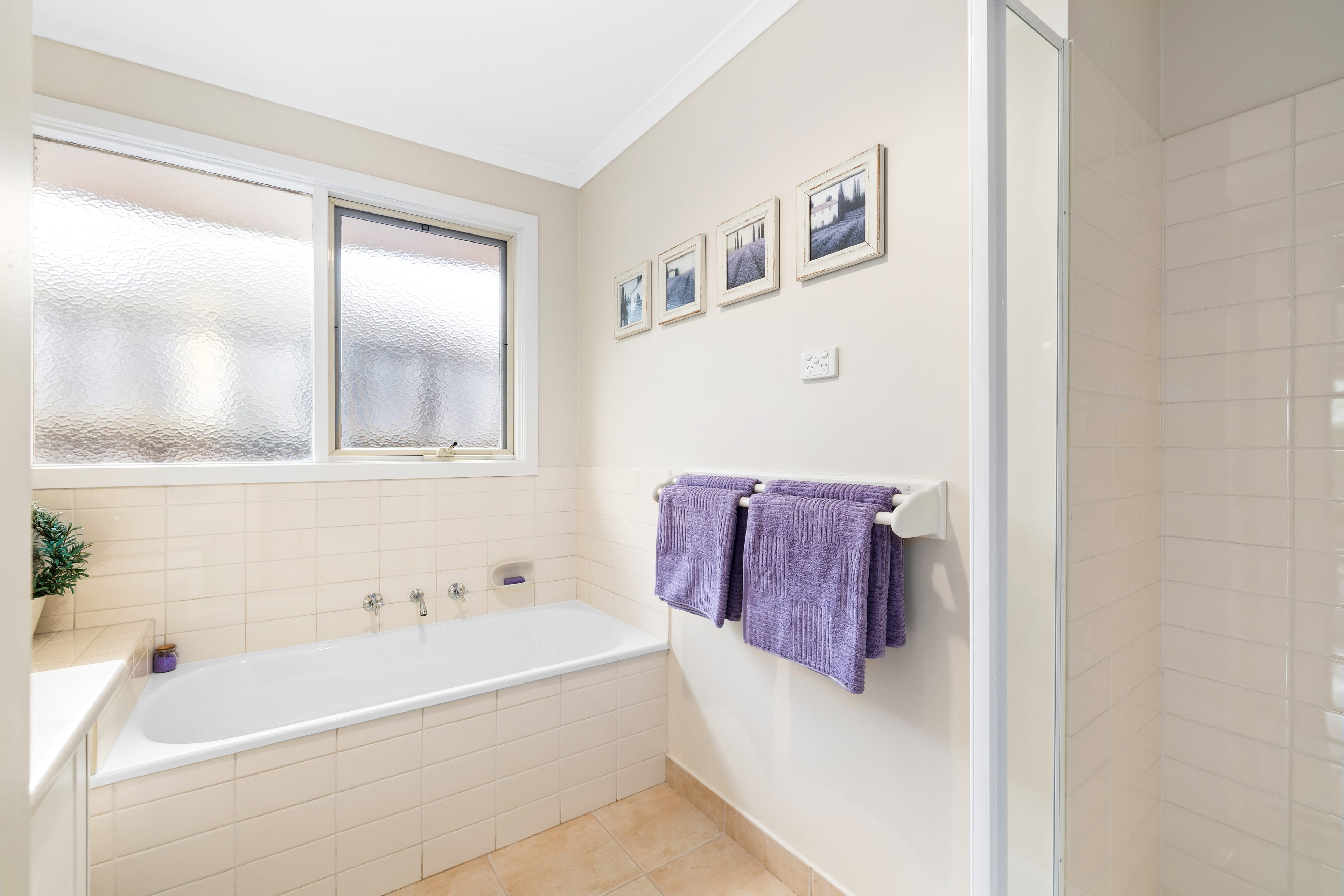 56 Allora Avenue, Ferntree Gully — listing photograph 20
