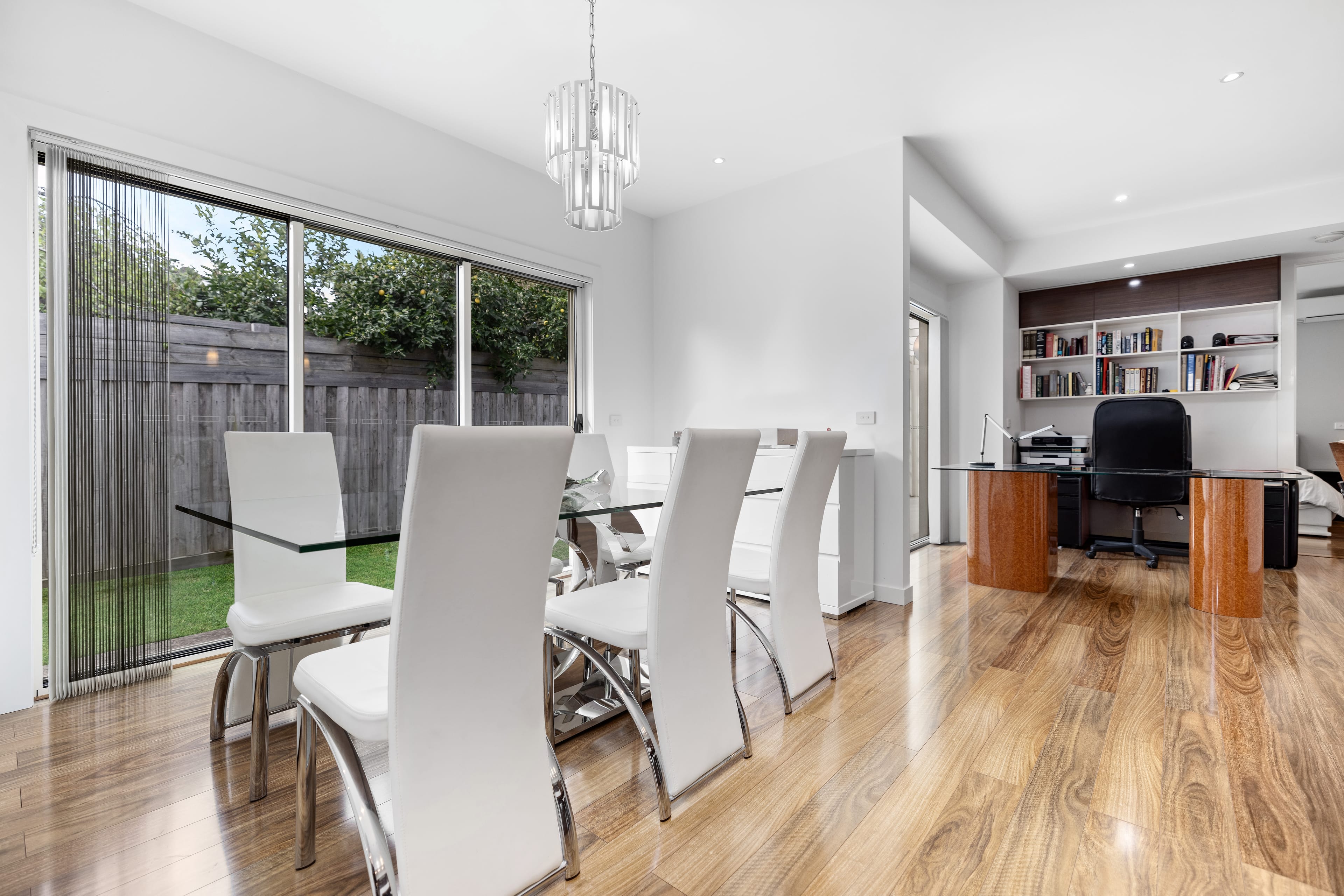 2/2 Reeve Place, Rowville — listing photograph 8