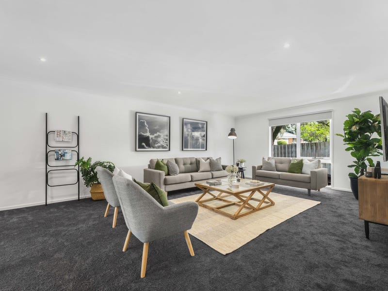 8 Avonwood Close, Wantirna South — listing photograph 6