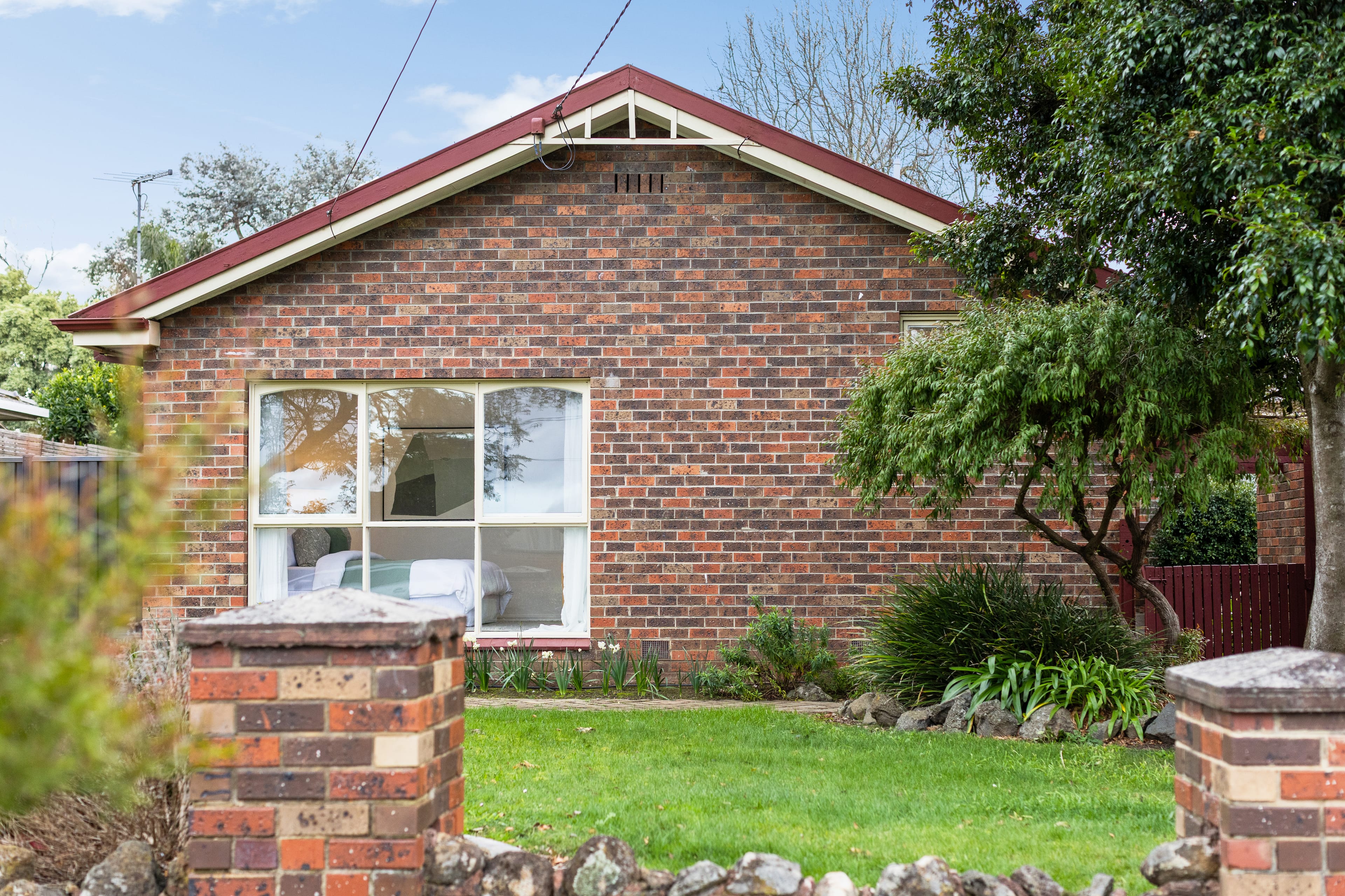 28 Renwick Road, Ferntree Gully — listing photograph 3