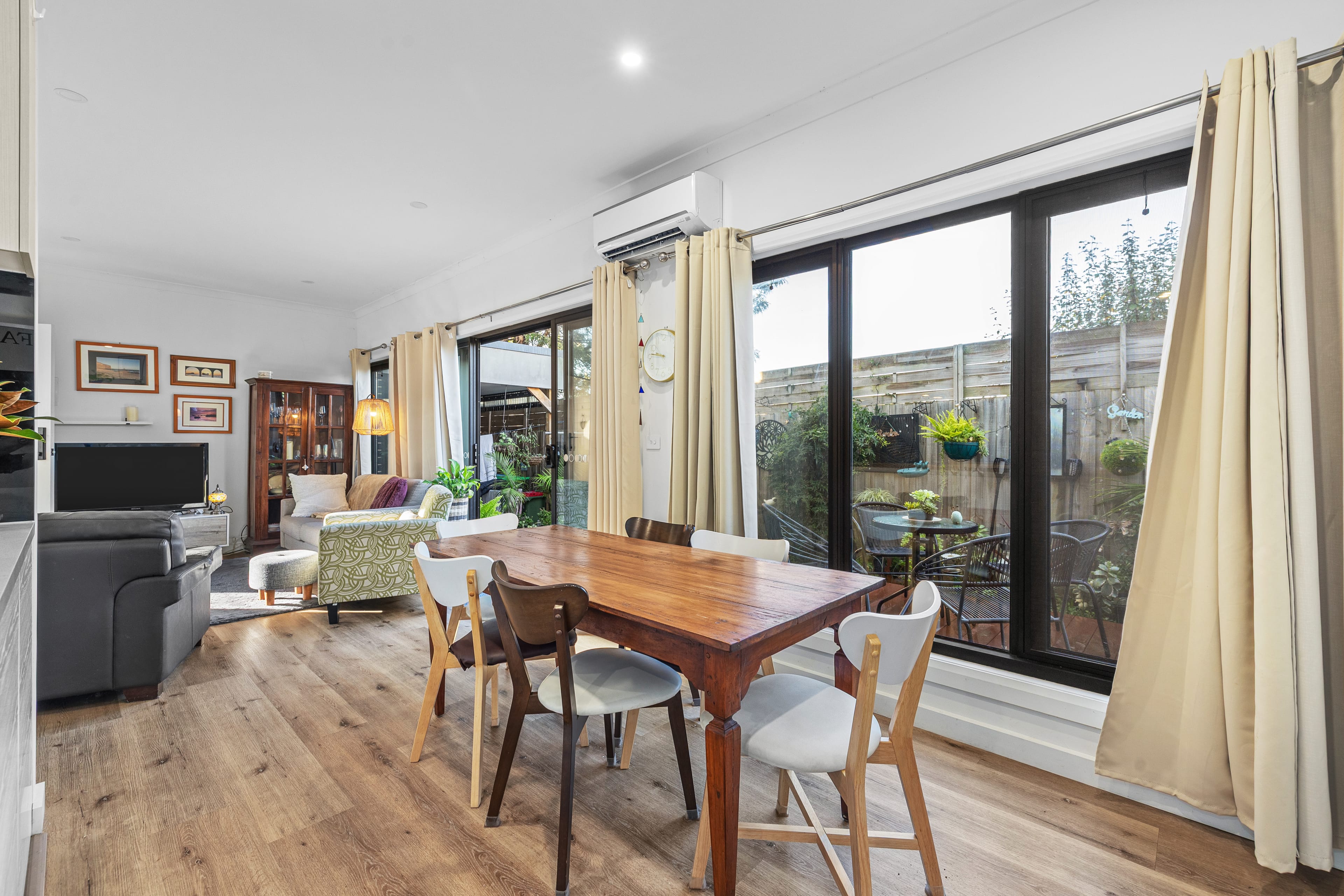 4/5 Conn Street, Ferntree Gully — listing photograph 11