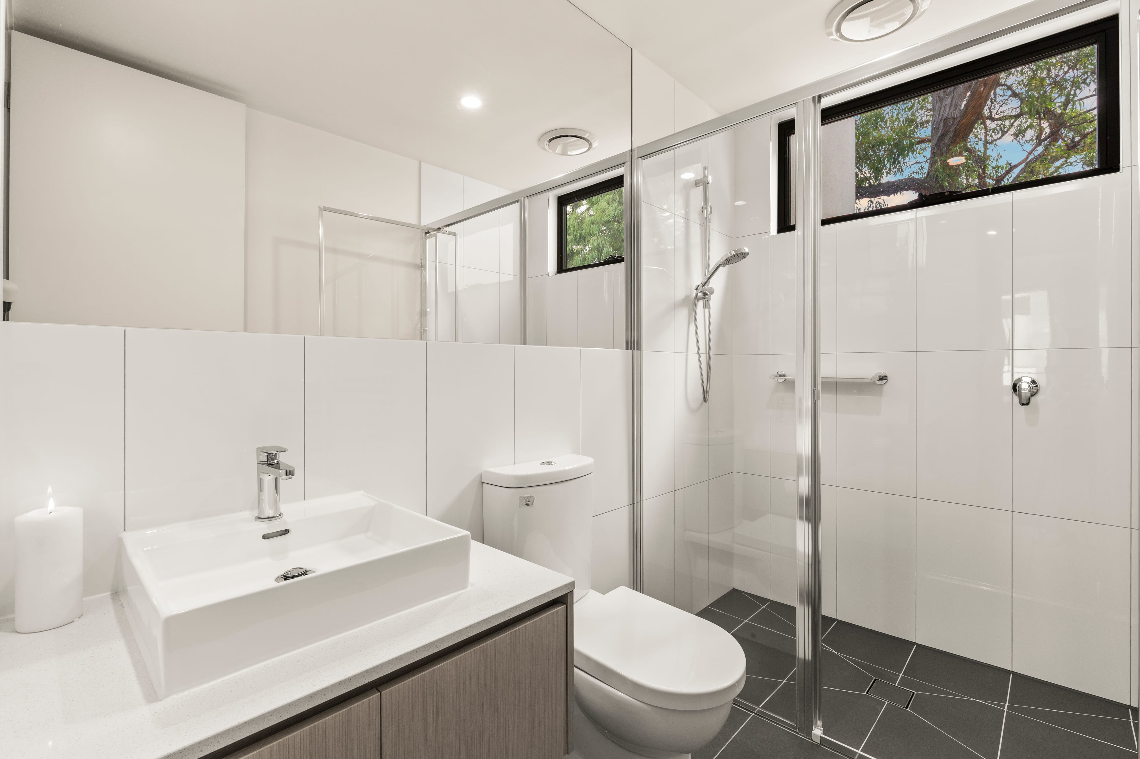 12/24 Carlisle Road, Ferntree Gully — listing photograph 10