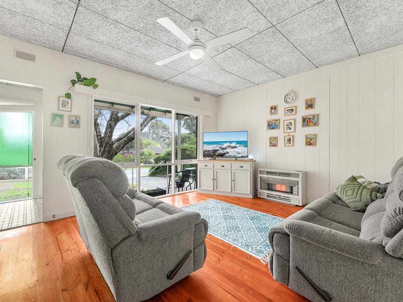 1 Halley Road, Ferntree Gully — listing photograph 3