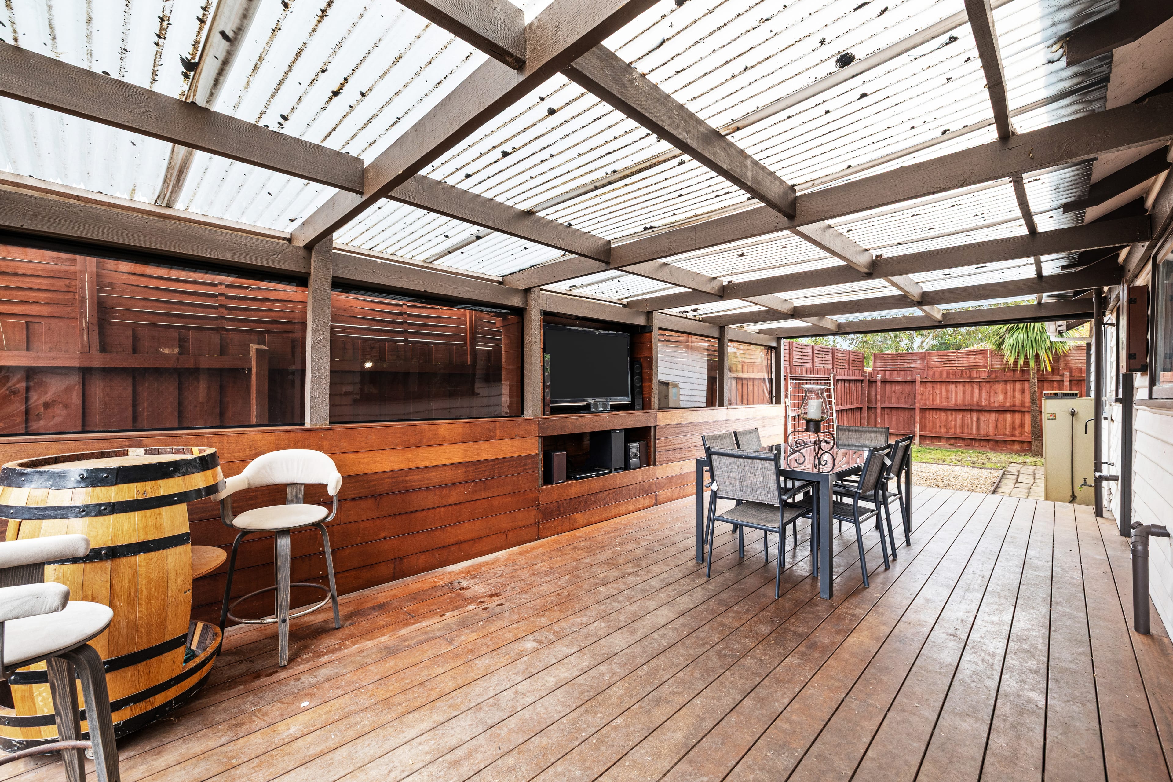 23 Glenfern Road, Ferntree Gully — listing photograph 16