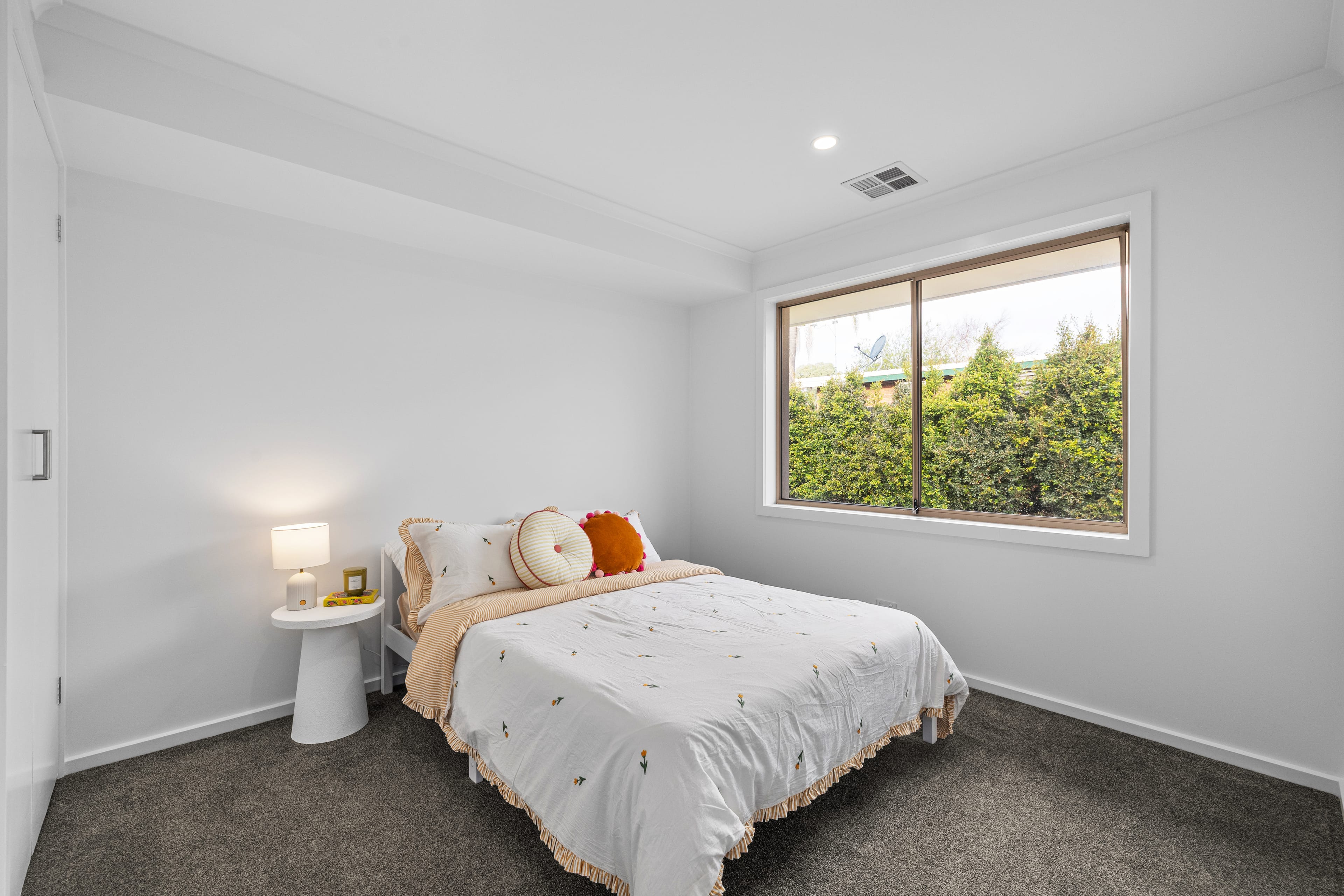 147 Windermere Drive, Ferntree Gully — listing photograph 22
