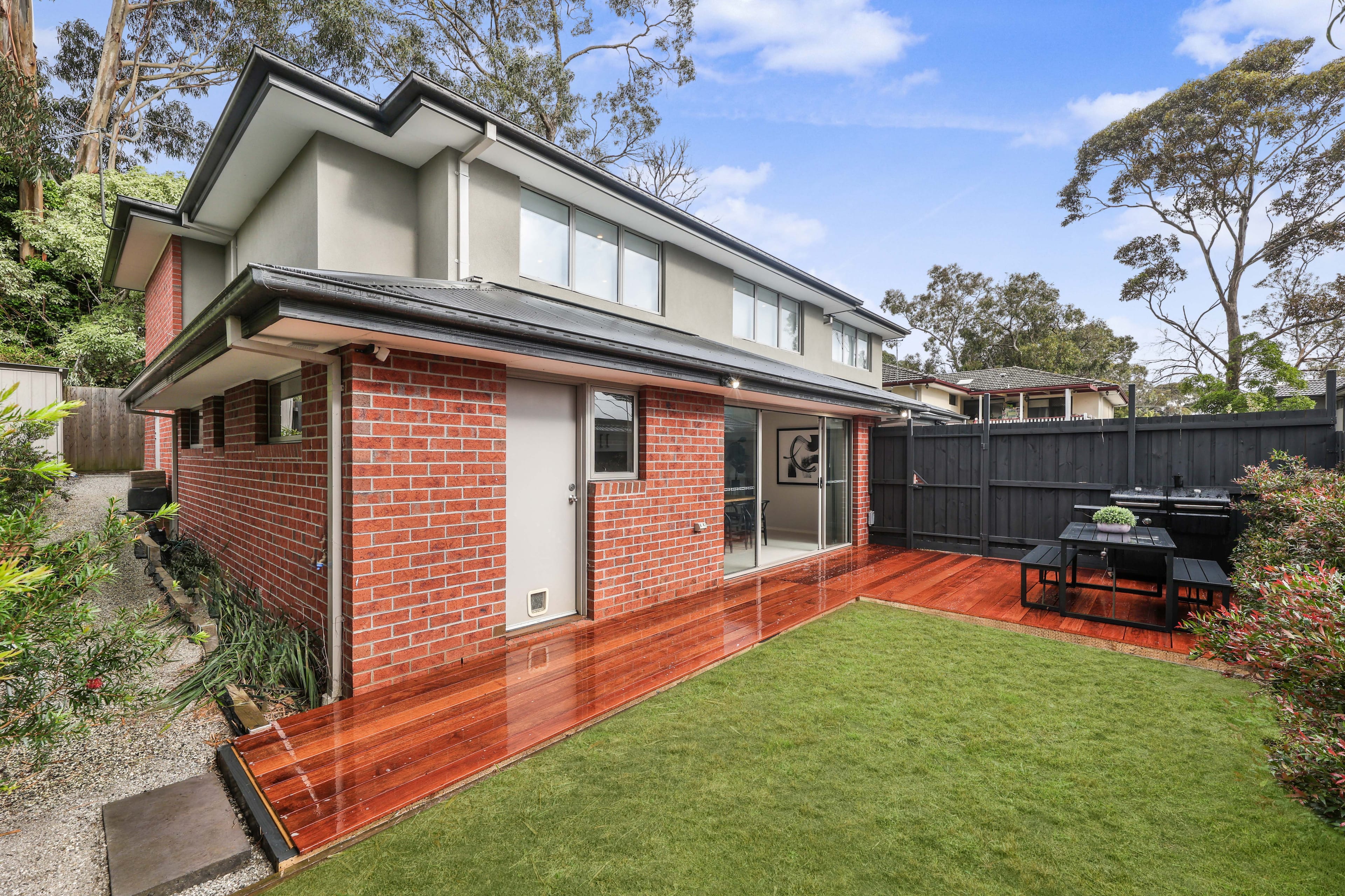 2/53 Western Road, Boronia — listing photograph 2