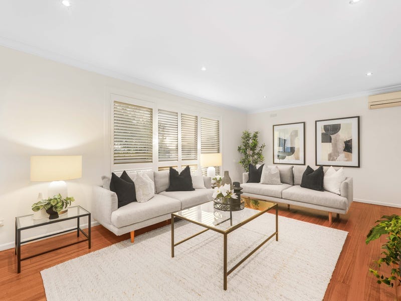 11 Dinsdale Road, Boronia — listing photograph 3